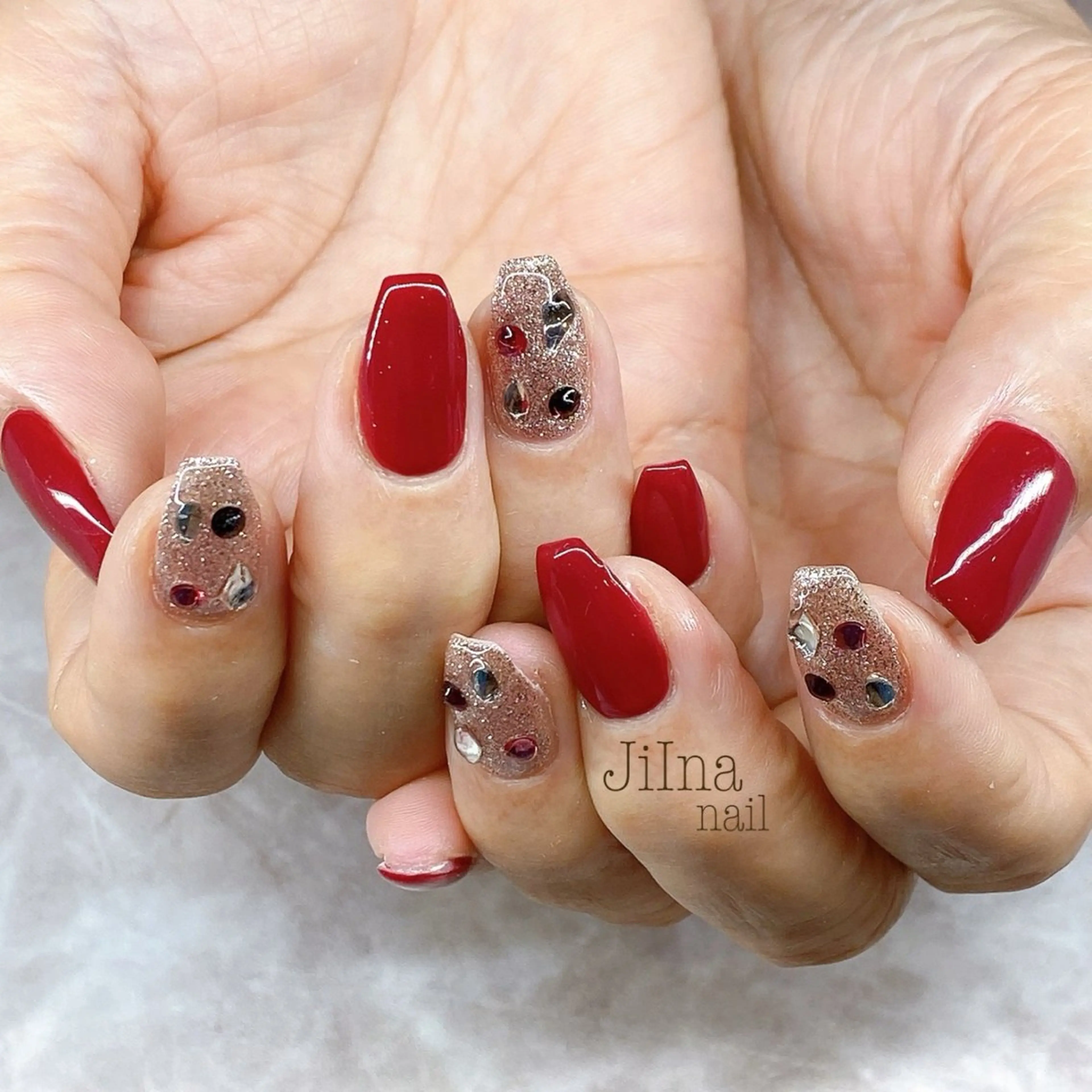 ネイル 持ち込み JiIna nailのネイルデザイン