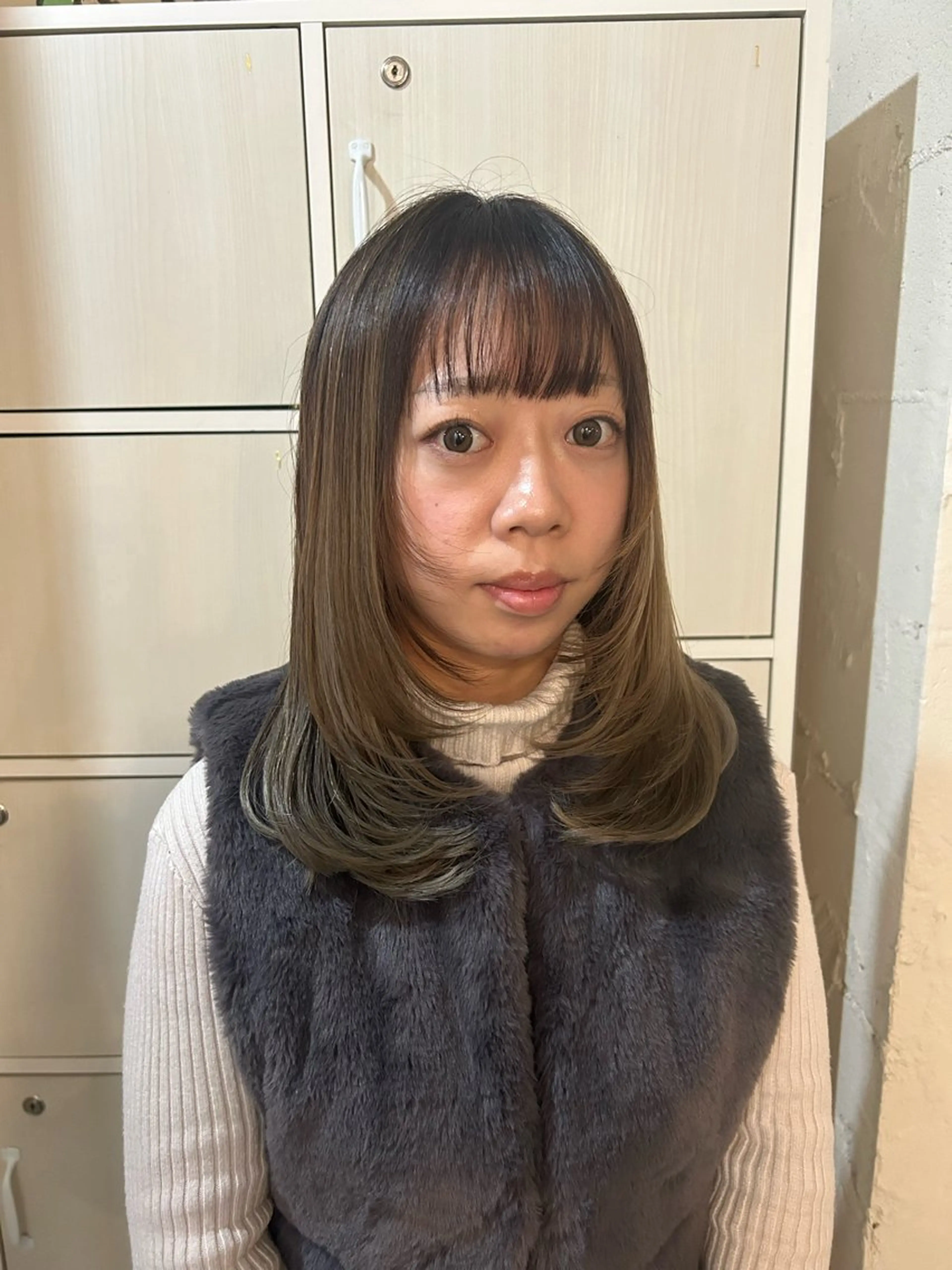 ミディアム stylist 倉本恋のヘアスタイル