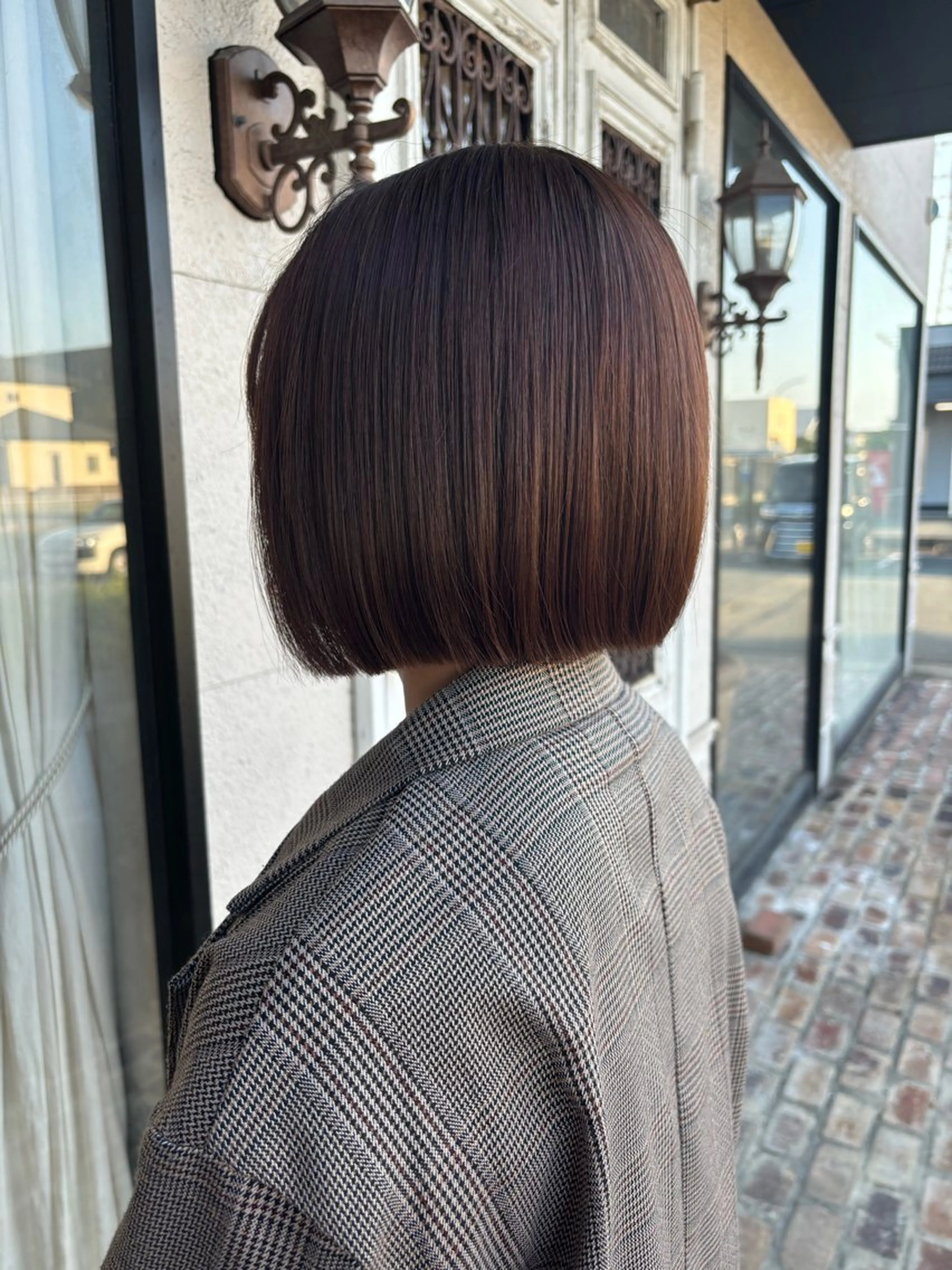 ショート ボブ カット comeghead 琴音のヘアスタイル