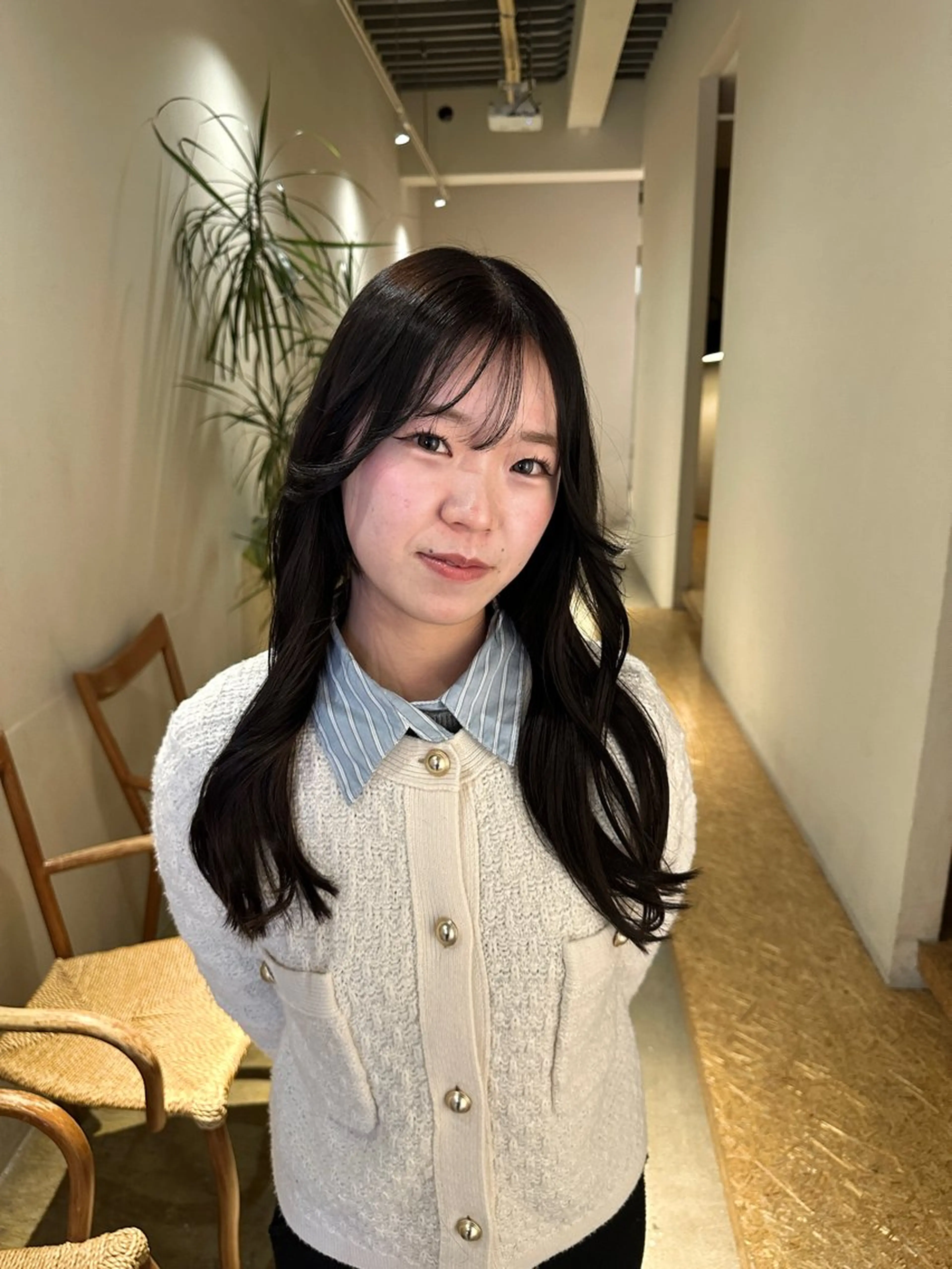 ロング カット ヘアカラー あゆみ︎︎✮／ 暖色カラー／レイヤーのヘアスタイル