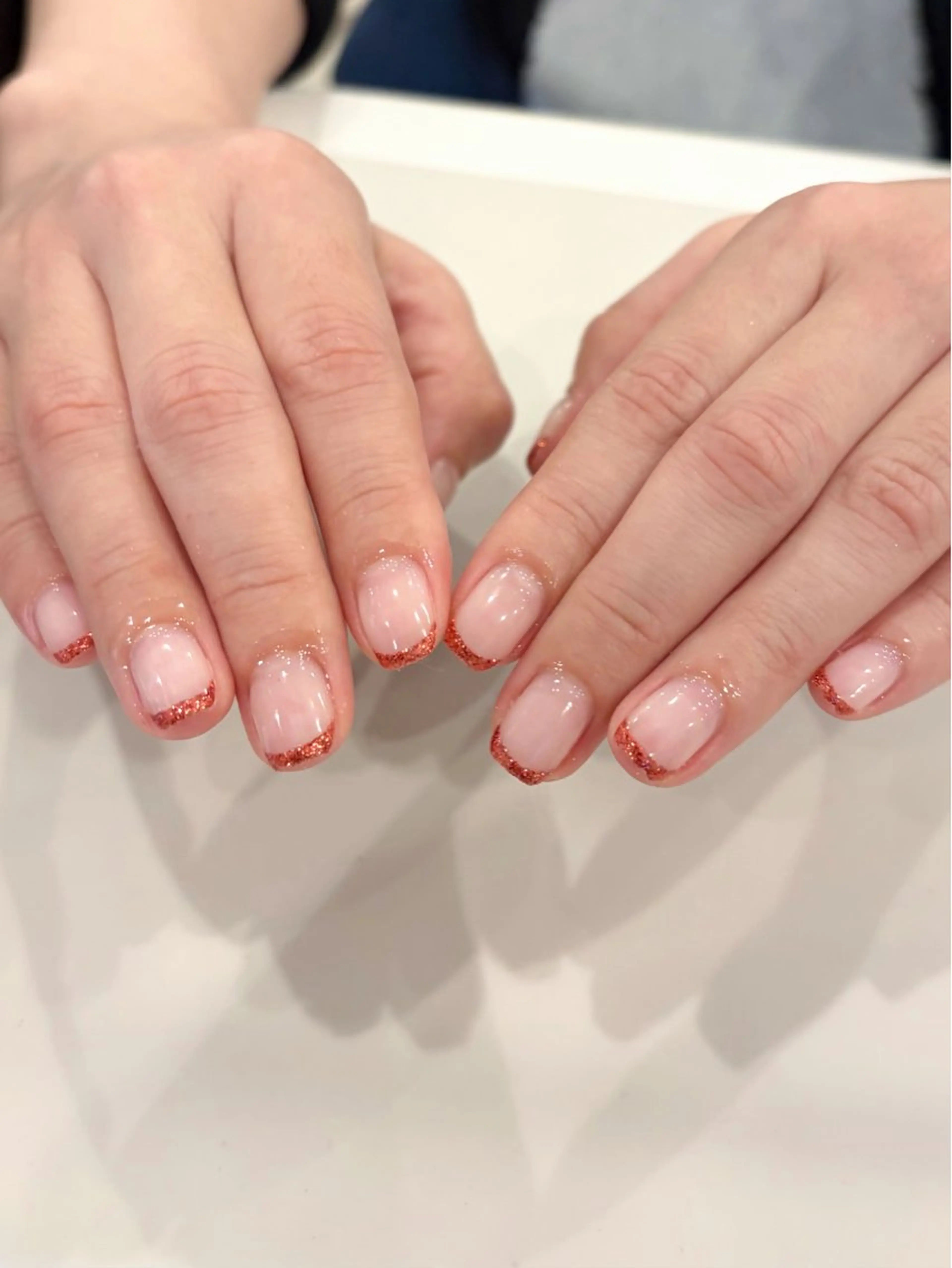 ネイル キラキラネイル 岡崎 佑香のネイルデザイン