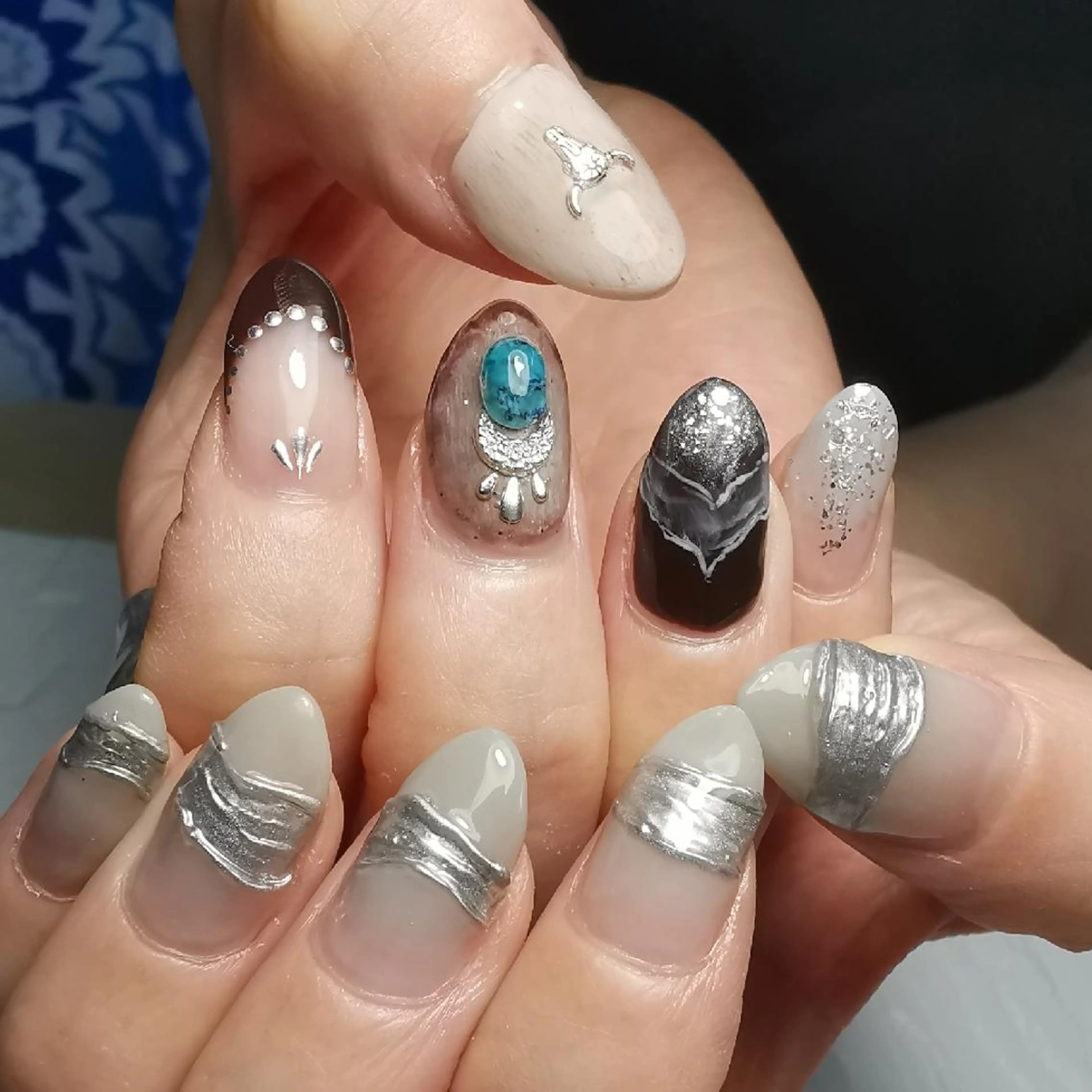 ネイル 持ち込み ハンドネイル reve あやののネイルデザイン