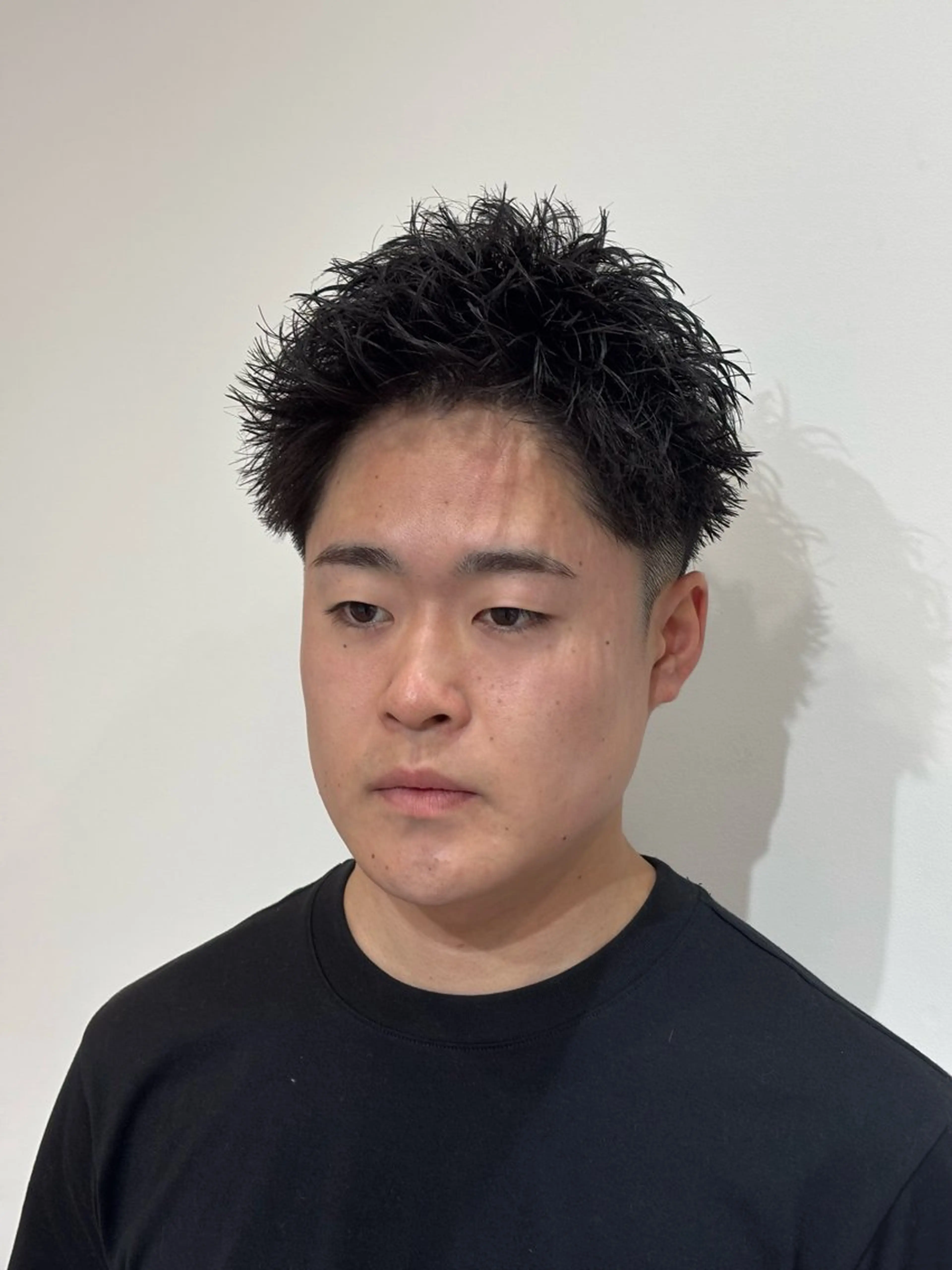 ショート パーマ メンズ メンズパーマ メンズショート スパイキーショート ショートヘア カット パーマ 【店長】メンズ職人 短髪　ハイトーン🔥のヘアスタイル