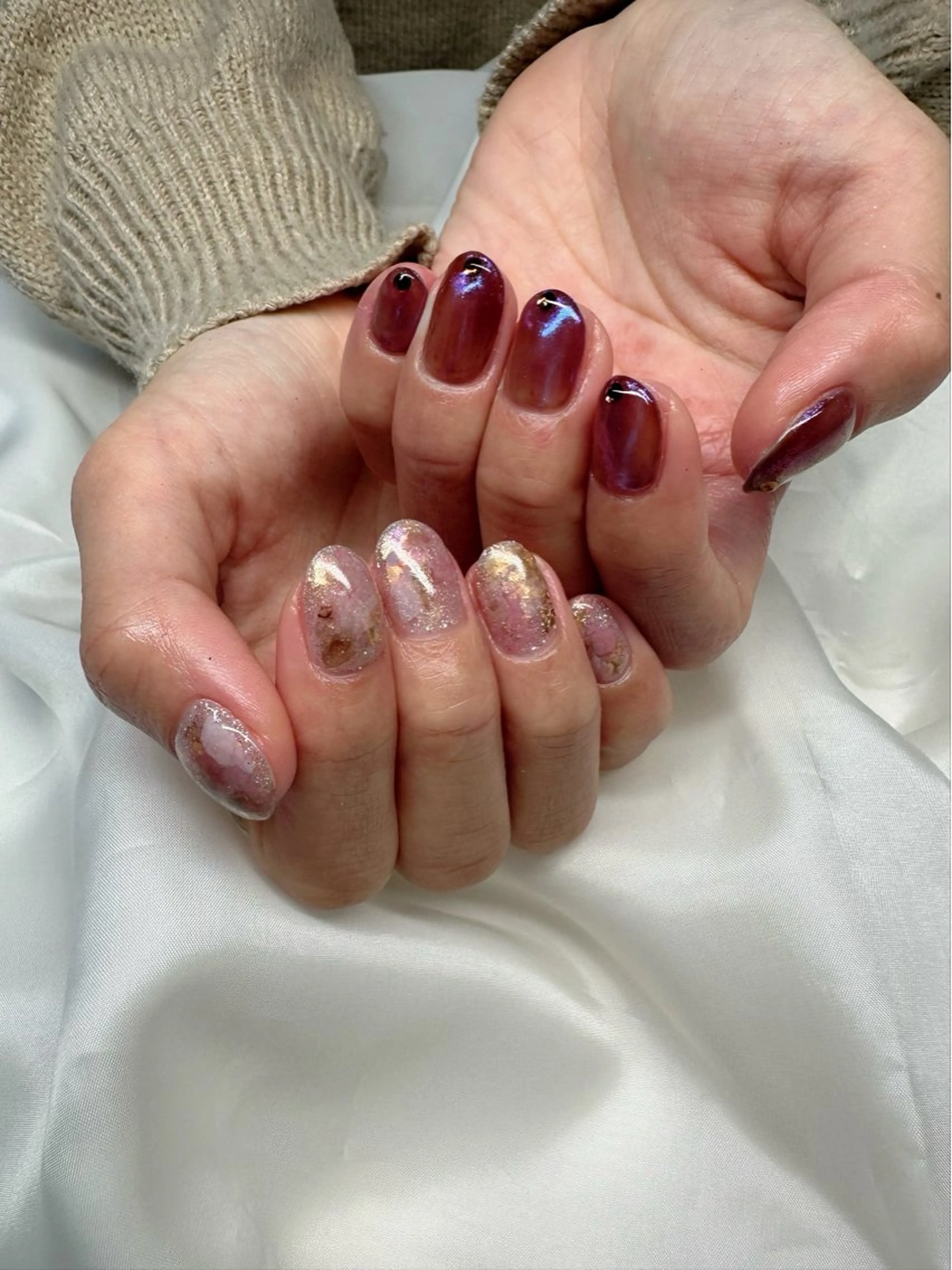 ネイル オーロラネイル ブラウン クリアネイル 氷ネイル・うるうるネイル キラキラネイル 🪞KAPE NAIL 🪞のネイルデザイン