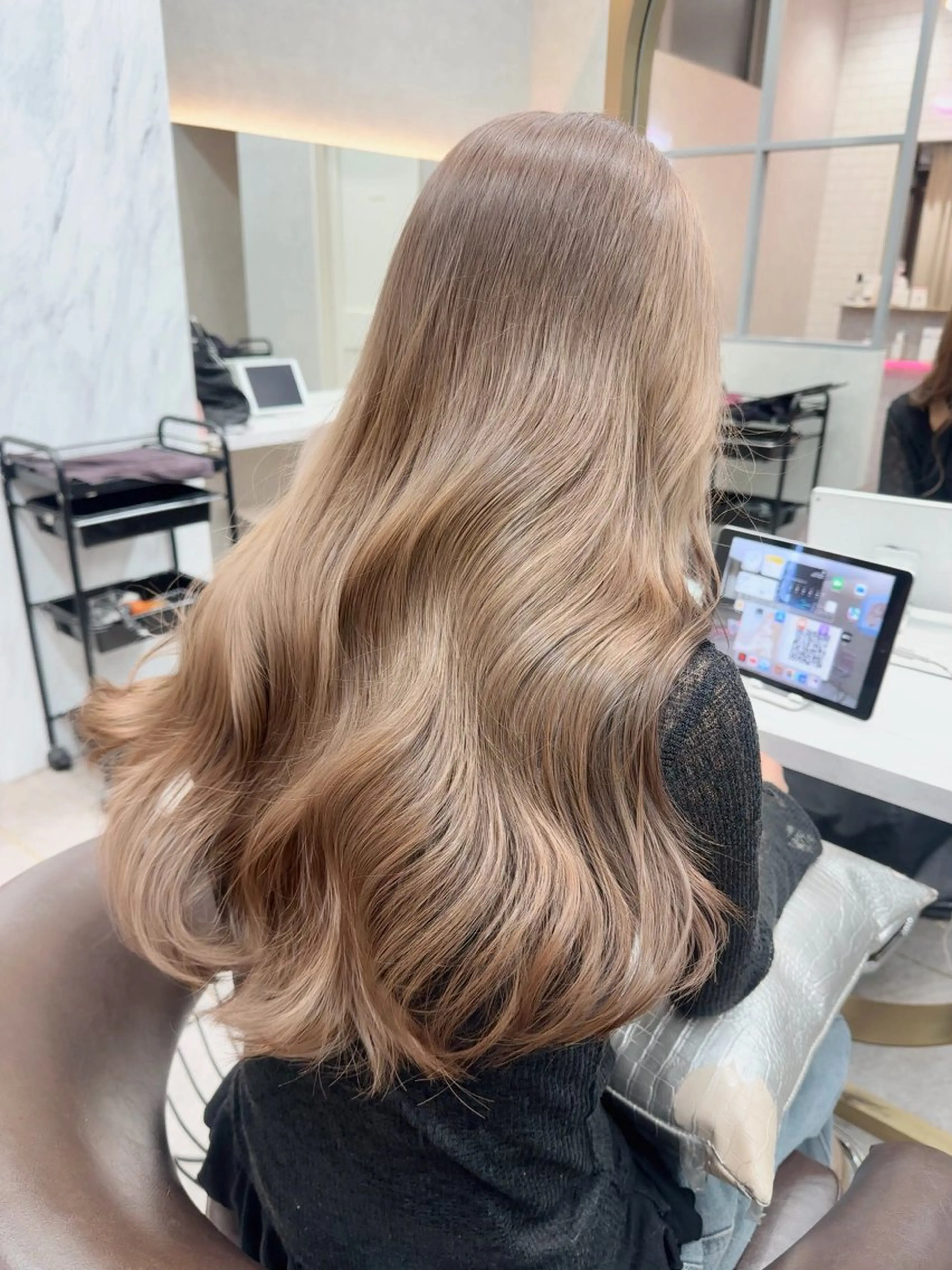 カラー ヘアカラー 坂上 実里のヘアスタイル