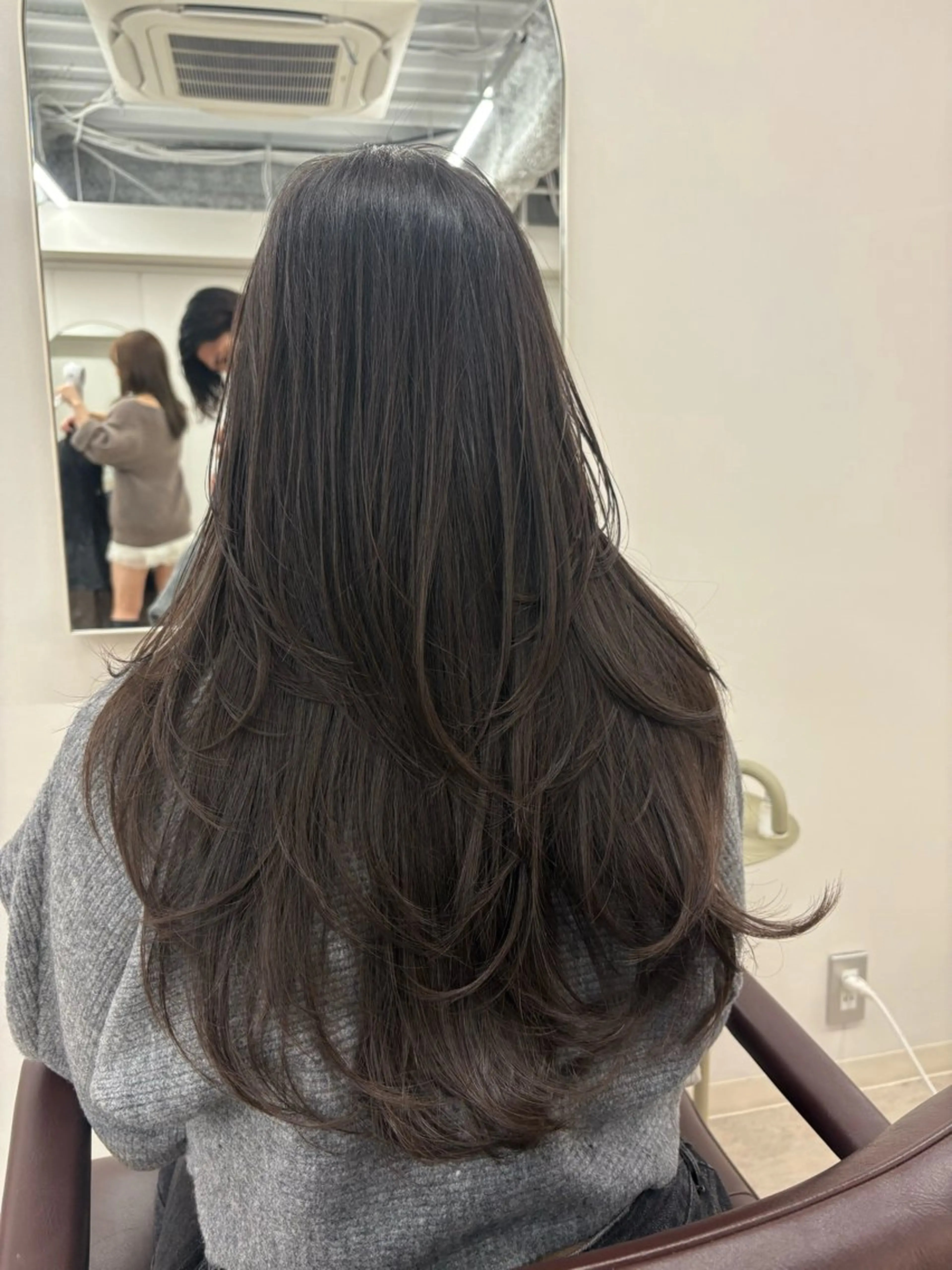 ロング カラー カット ヘアカラー トリートメント HIKARU副店長/ ✨️髪質改善のヘアスタイル