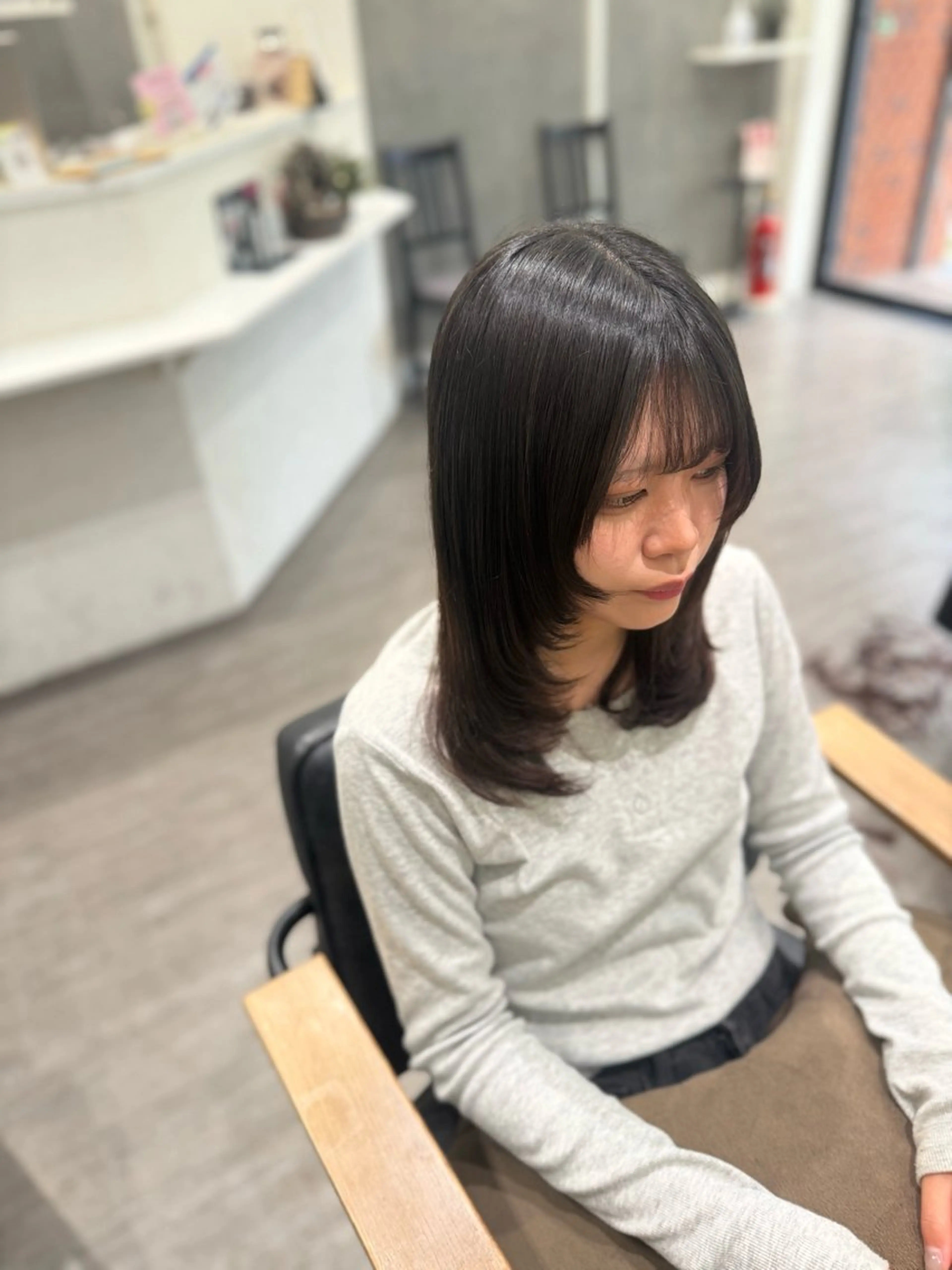 ロング ハイレイヤー レイヤーカット カット トリートメント 艶髪レイヤー上田 紗也🇰🇷💗のヘアスタイル