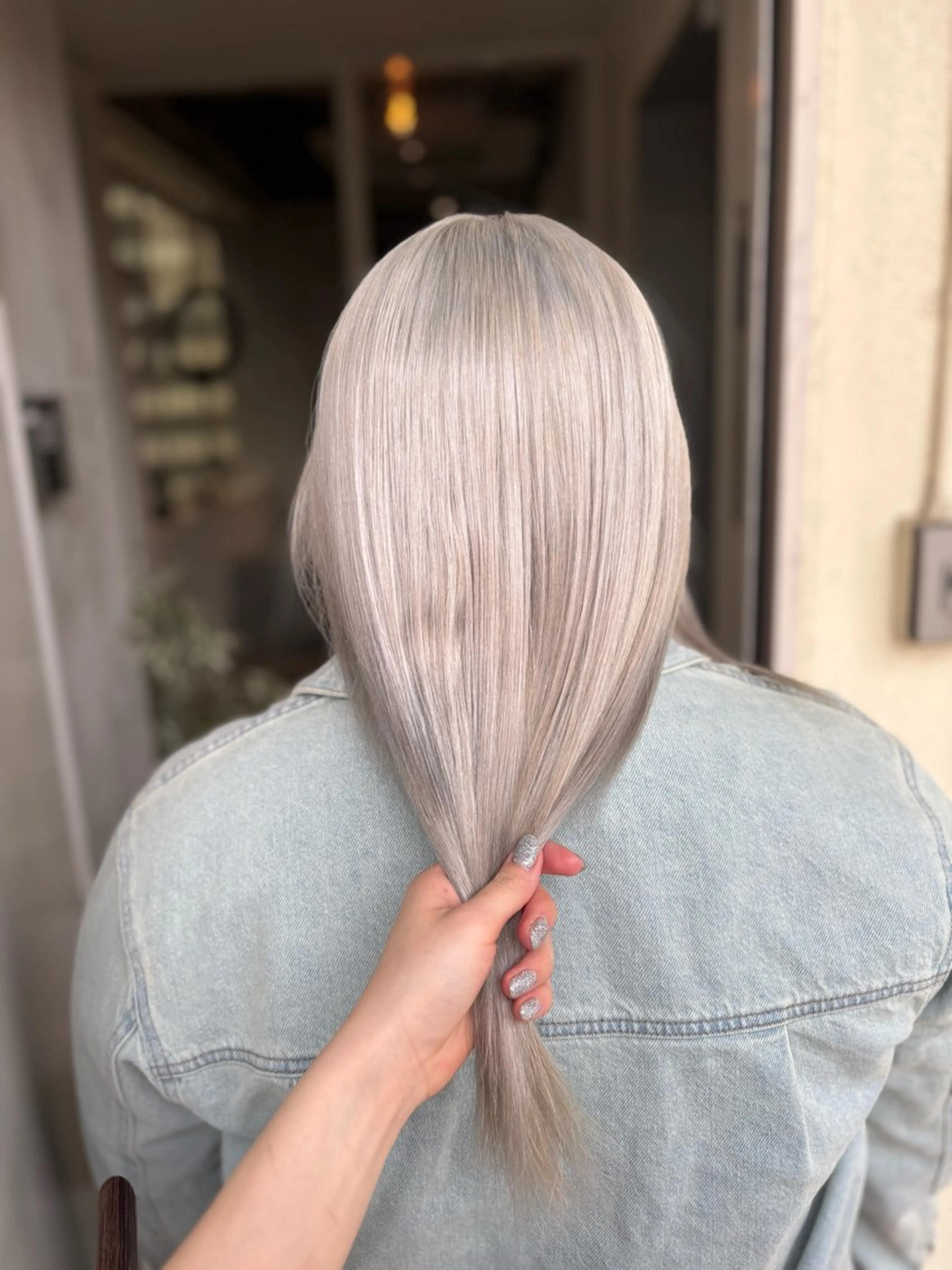 ミディアム ヘアカラー るかハイトーンピンク カラー/プルエクステのヘアスタイル