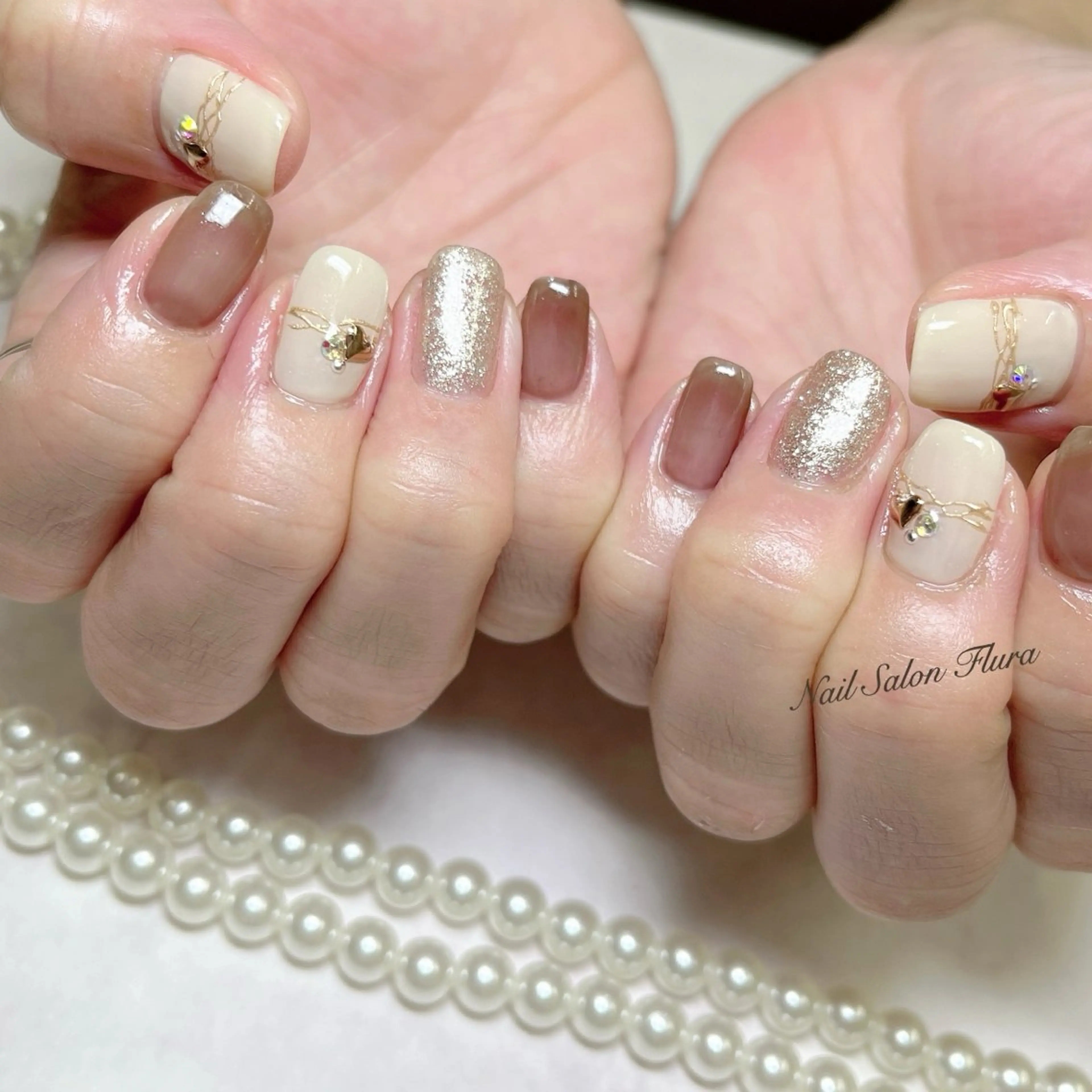 ネイル NailSalon Fluraのネイルデザイン