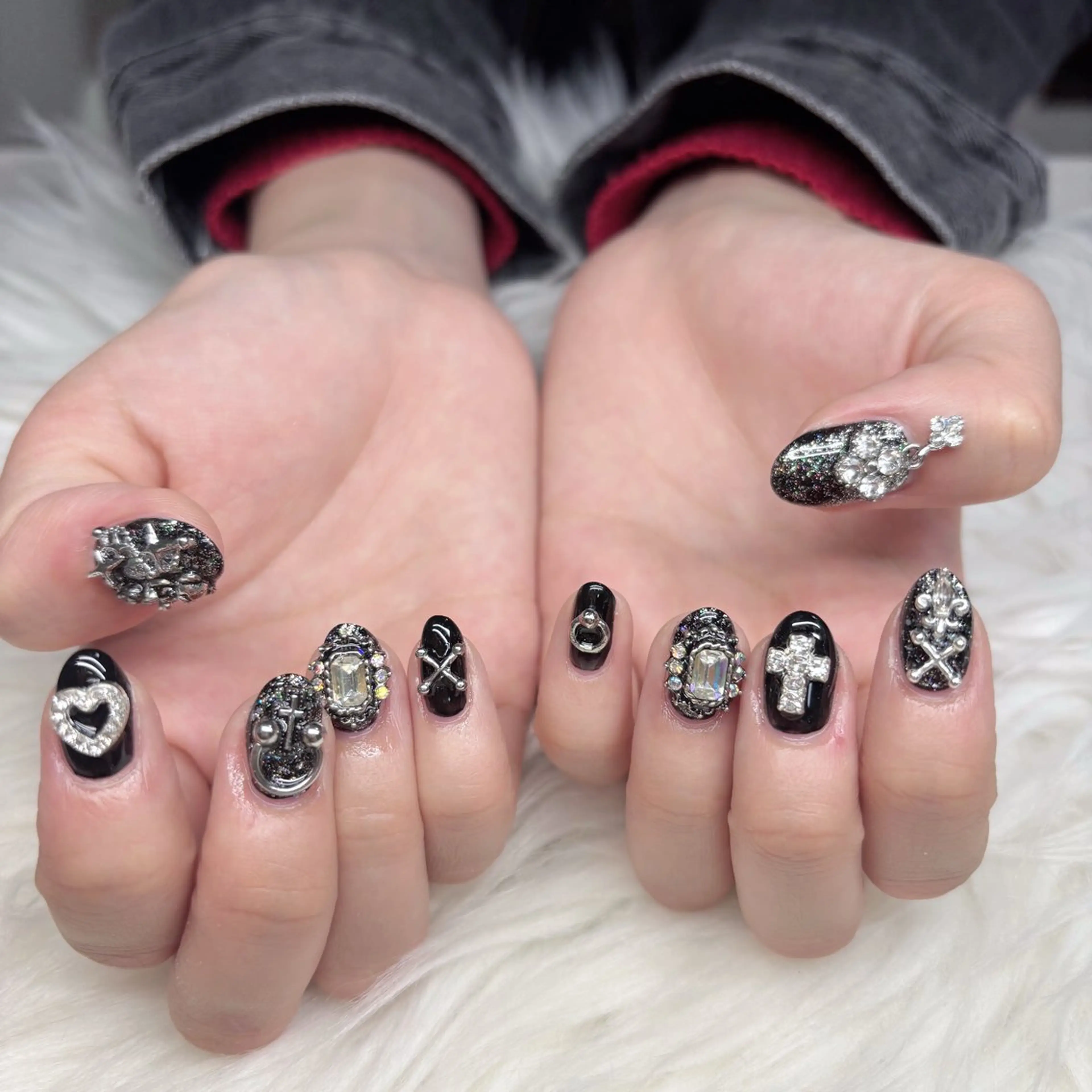 ネイル キラキラネイル Yappy kurumiのネイルデザイン