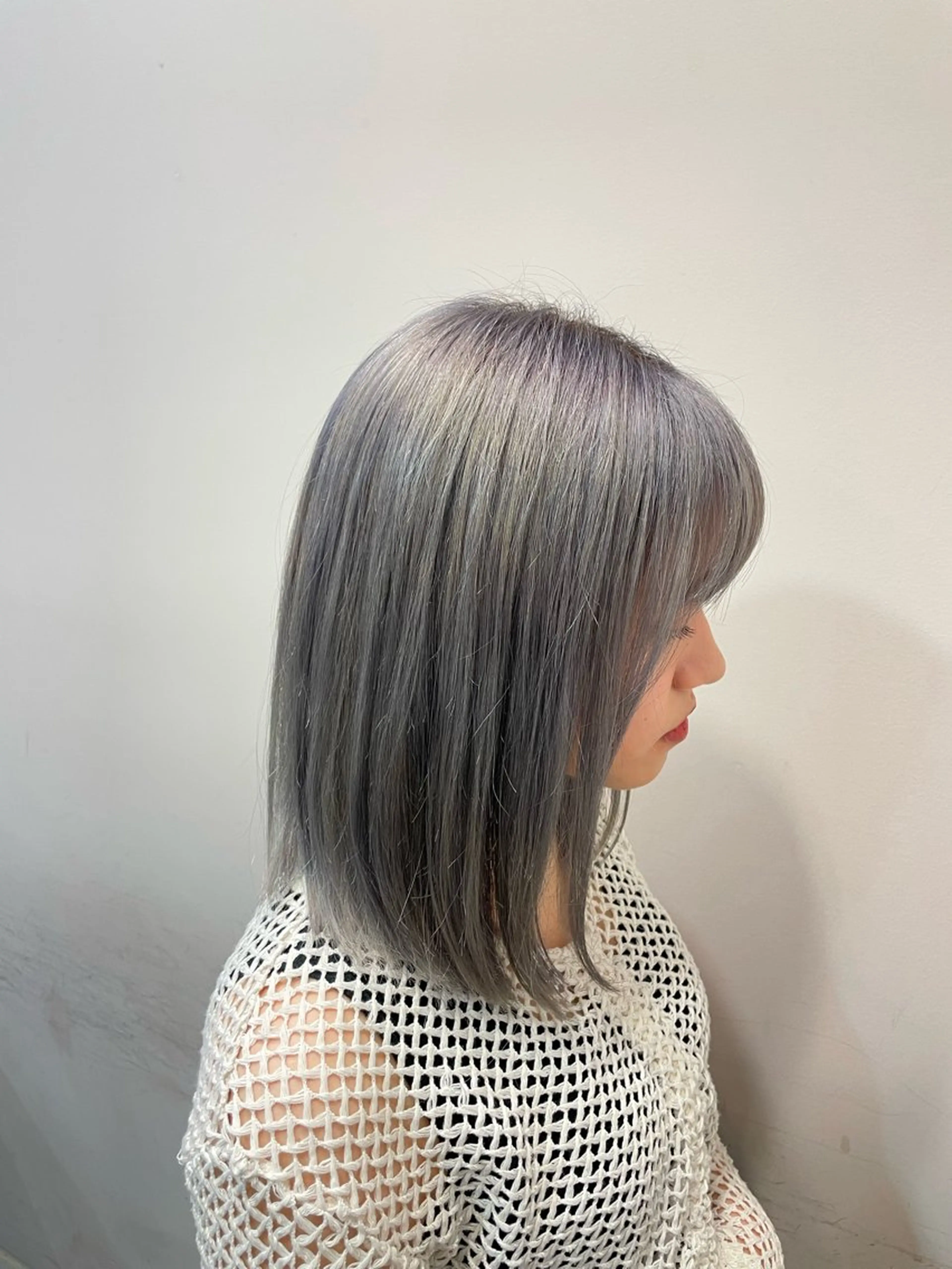 カラー 浅香 諒太のヘアスタイル