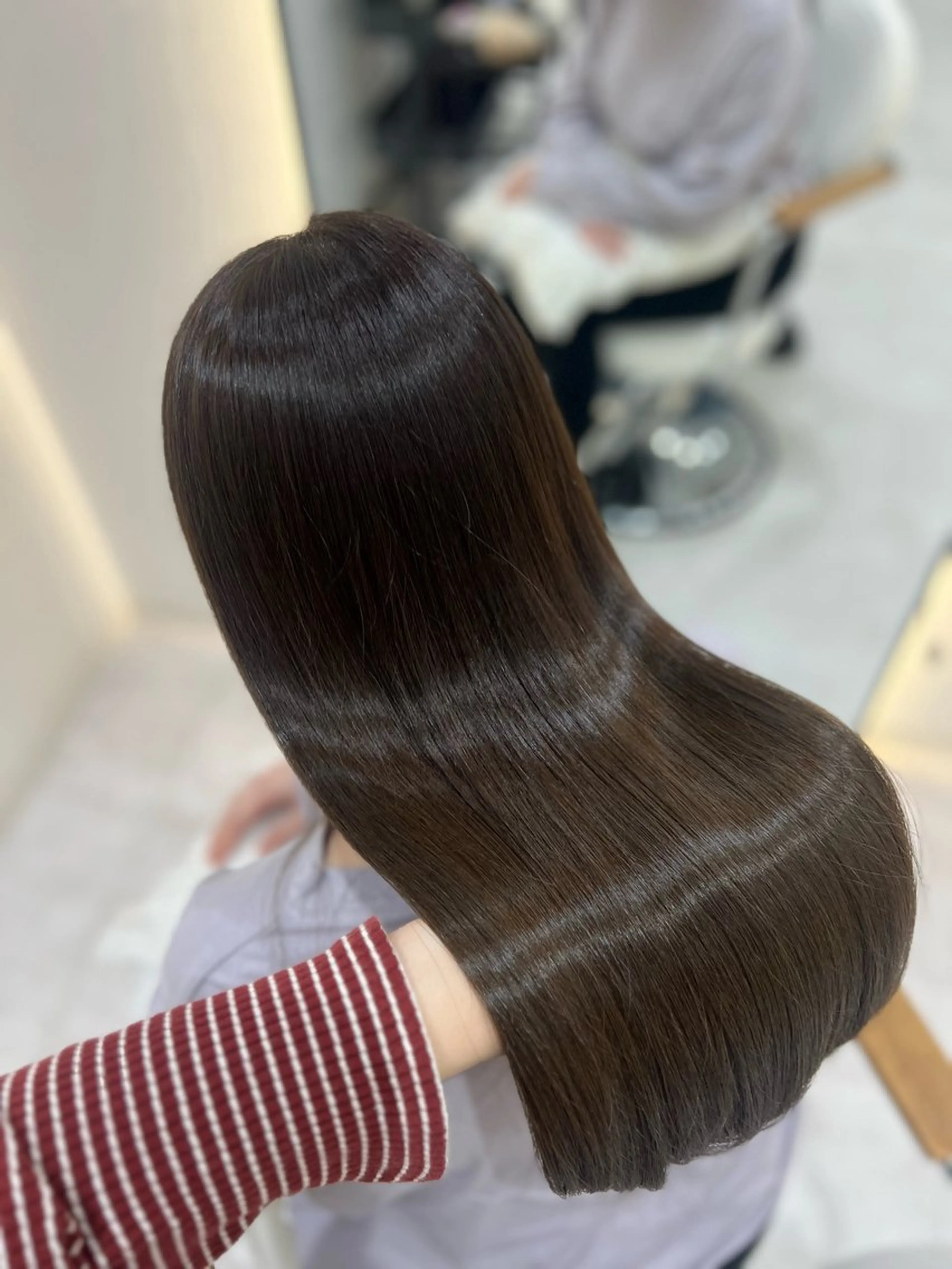ロング カラー Zina aimiのヘアスタイル