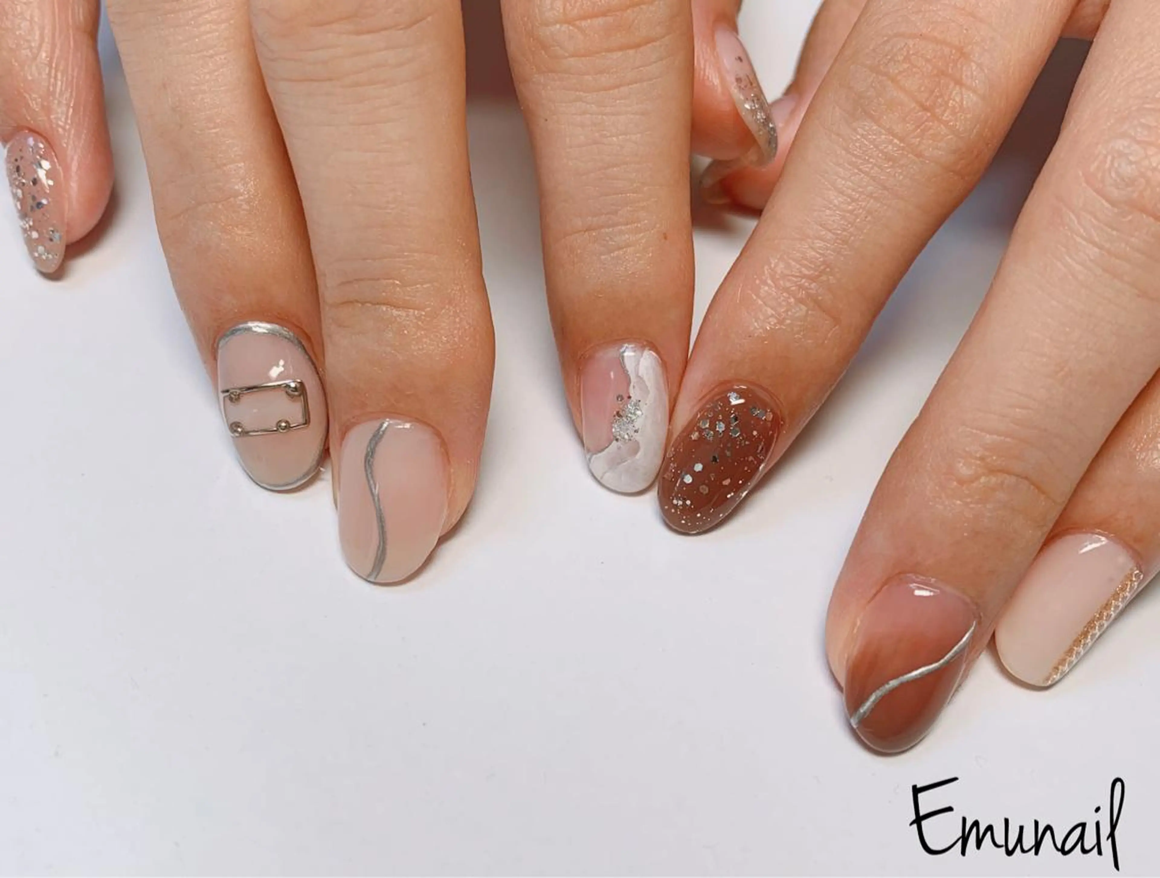 ネイル ハンドネイル Emu Nailのネイルデザイン