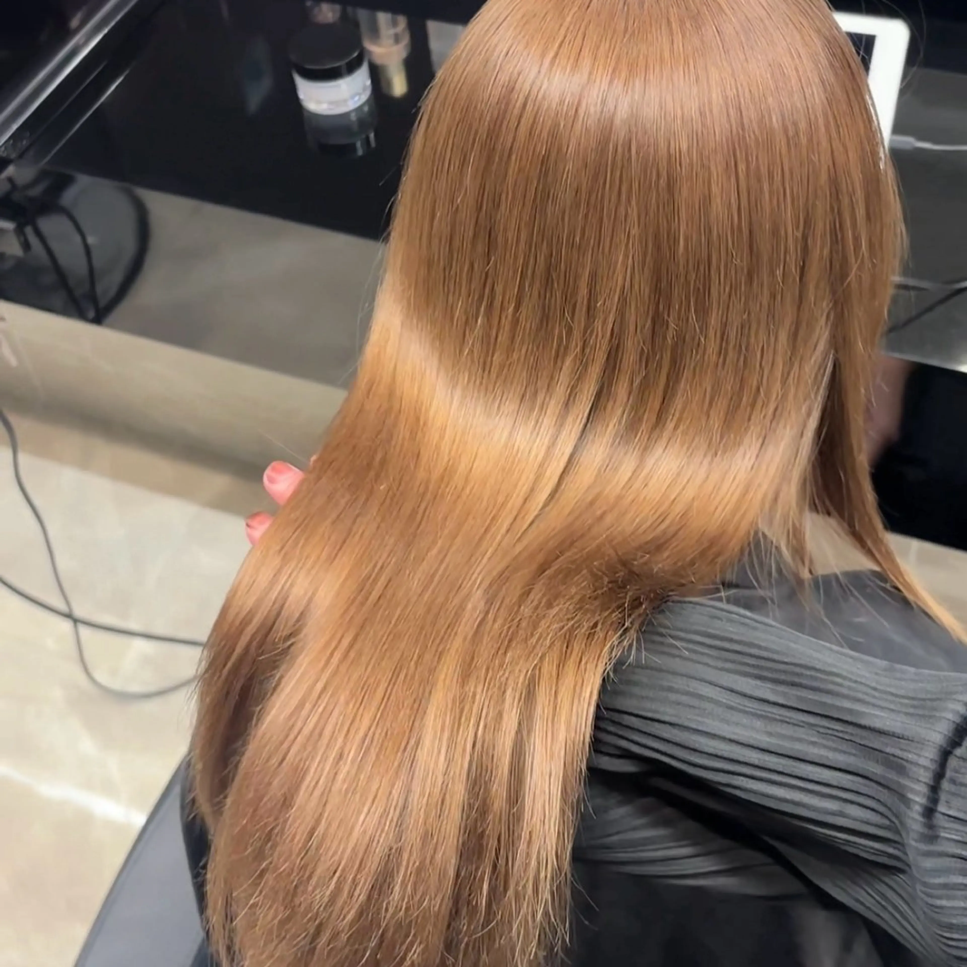 ロング カラー こせ 煌星のヘアスタイル