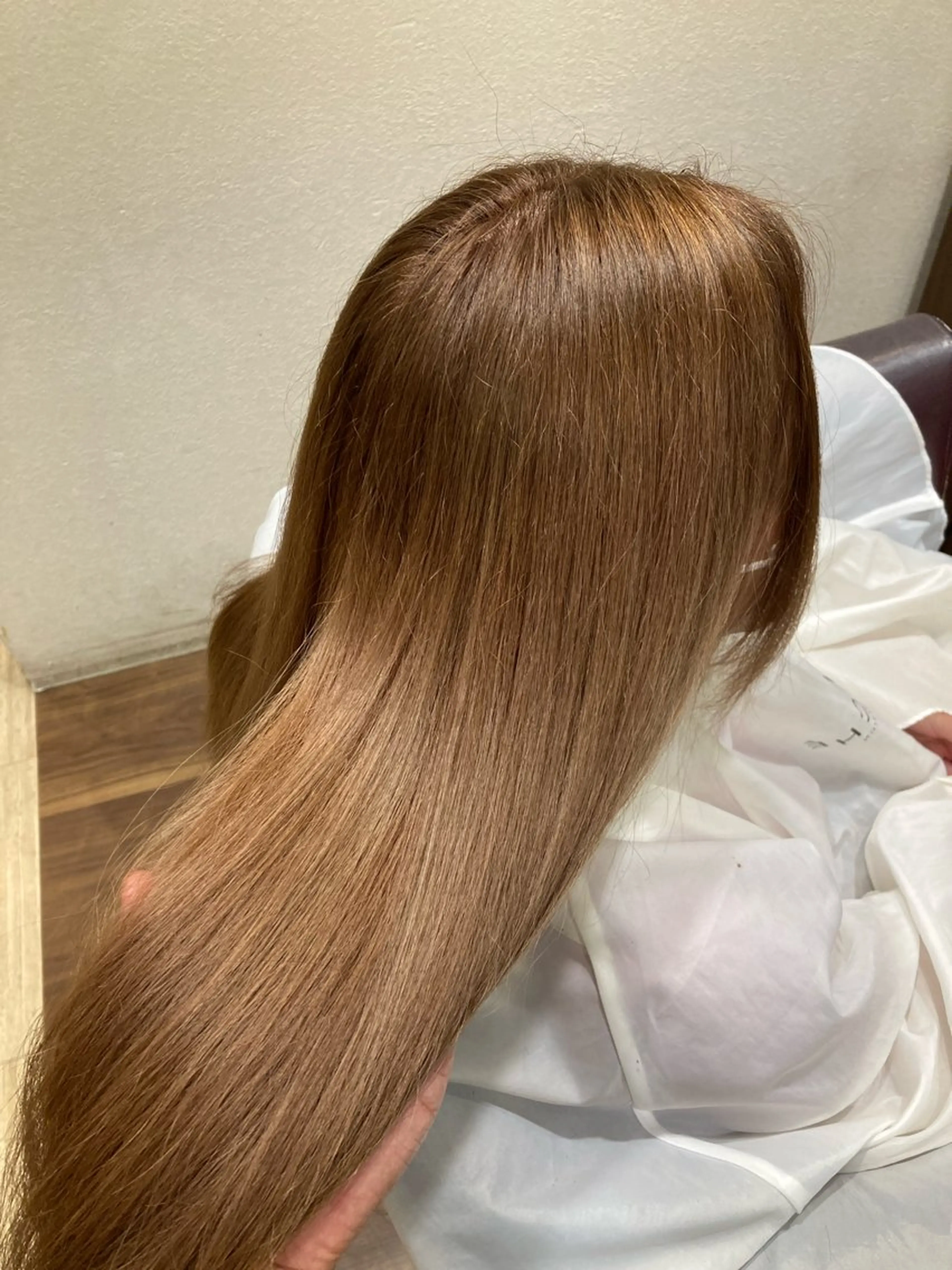 セミロング 髪質改善 松崎 崇のヘアスタイル