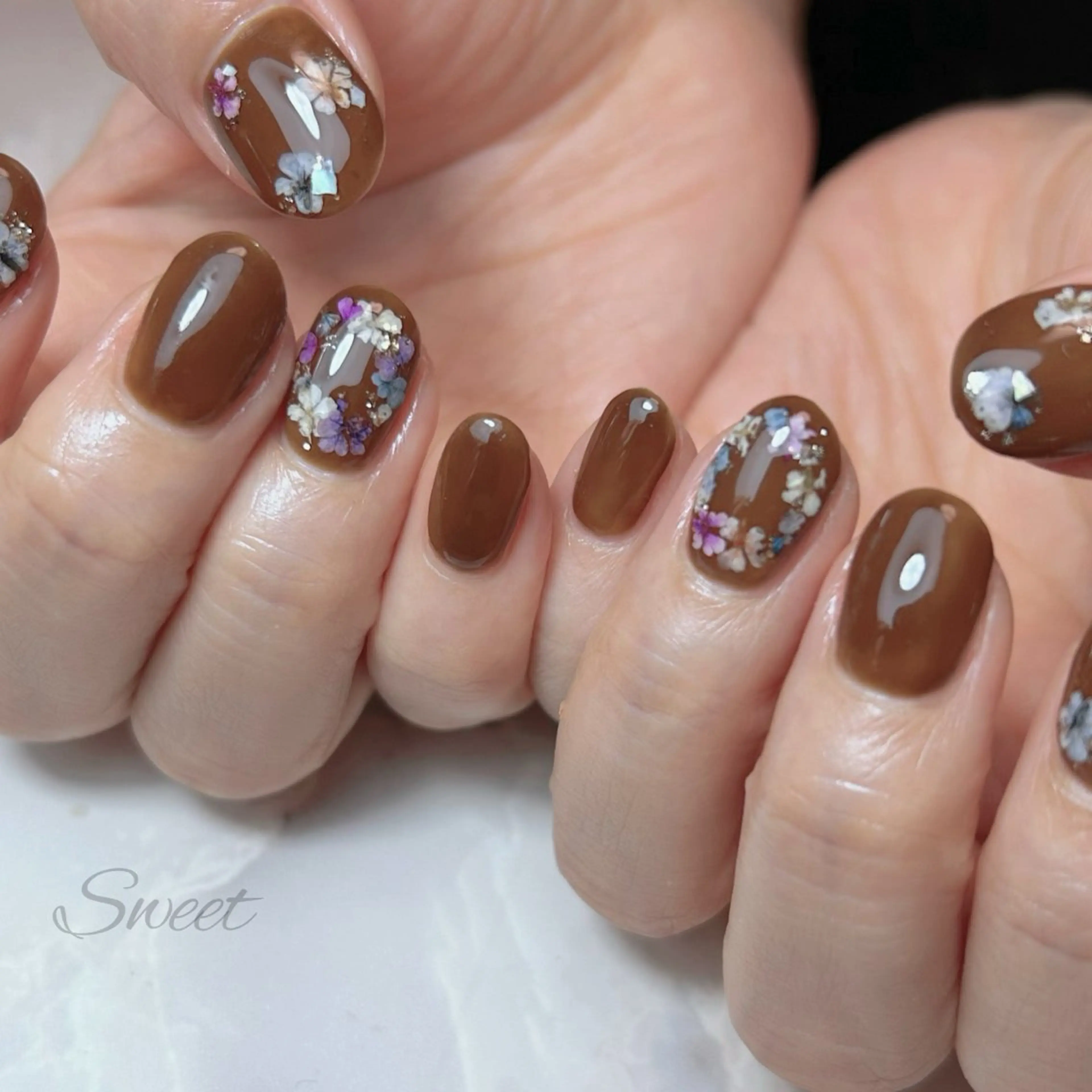 ネイル sweet 仲野陽子のネイルデザイン