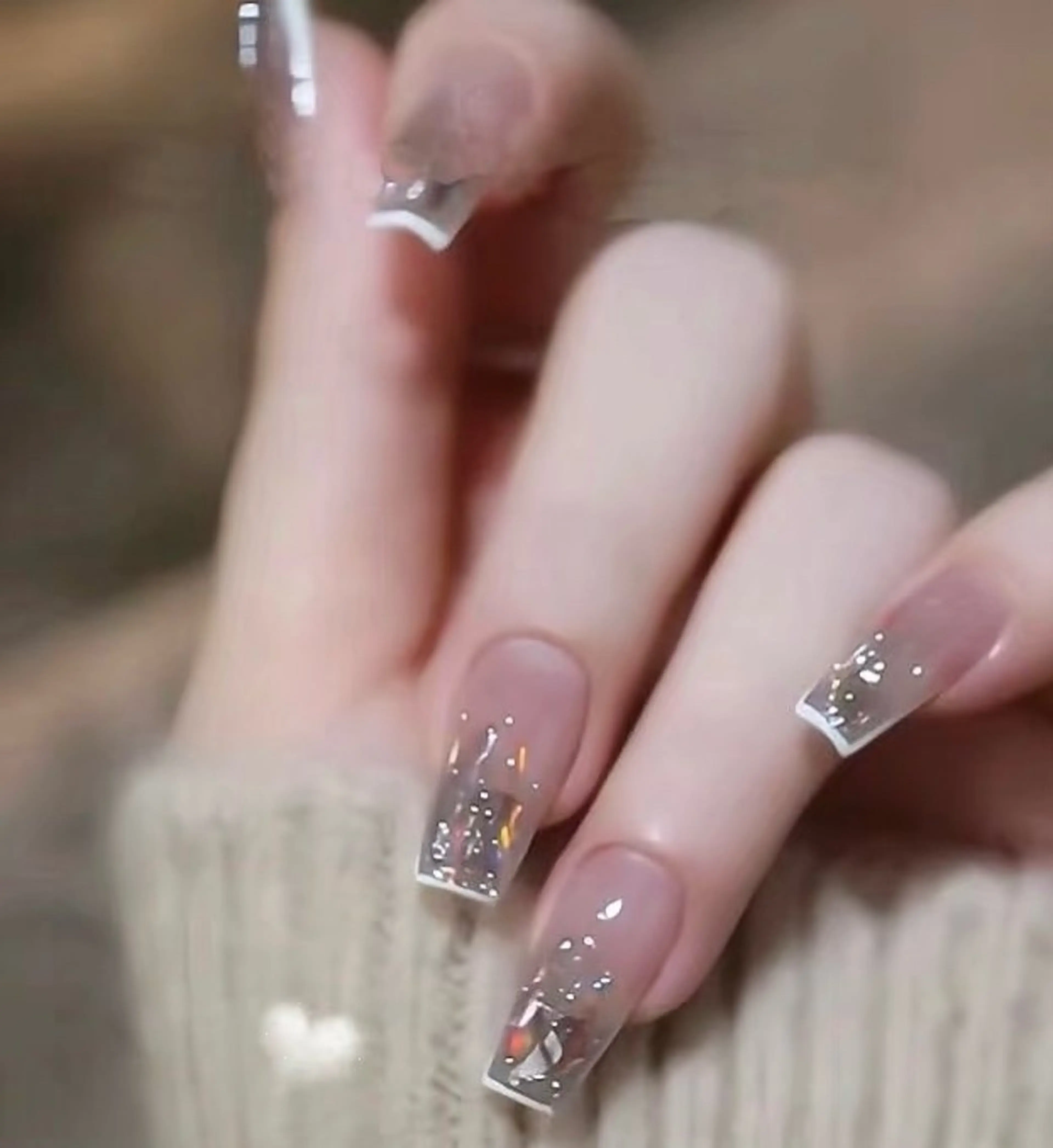 ネイル BEAUTY NAIL SALON所属・beautynail Emiのネイルデザイン