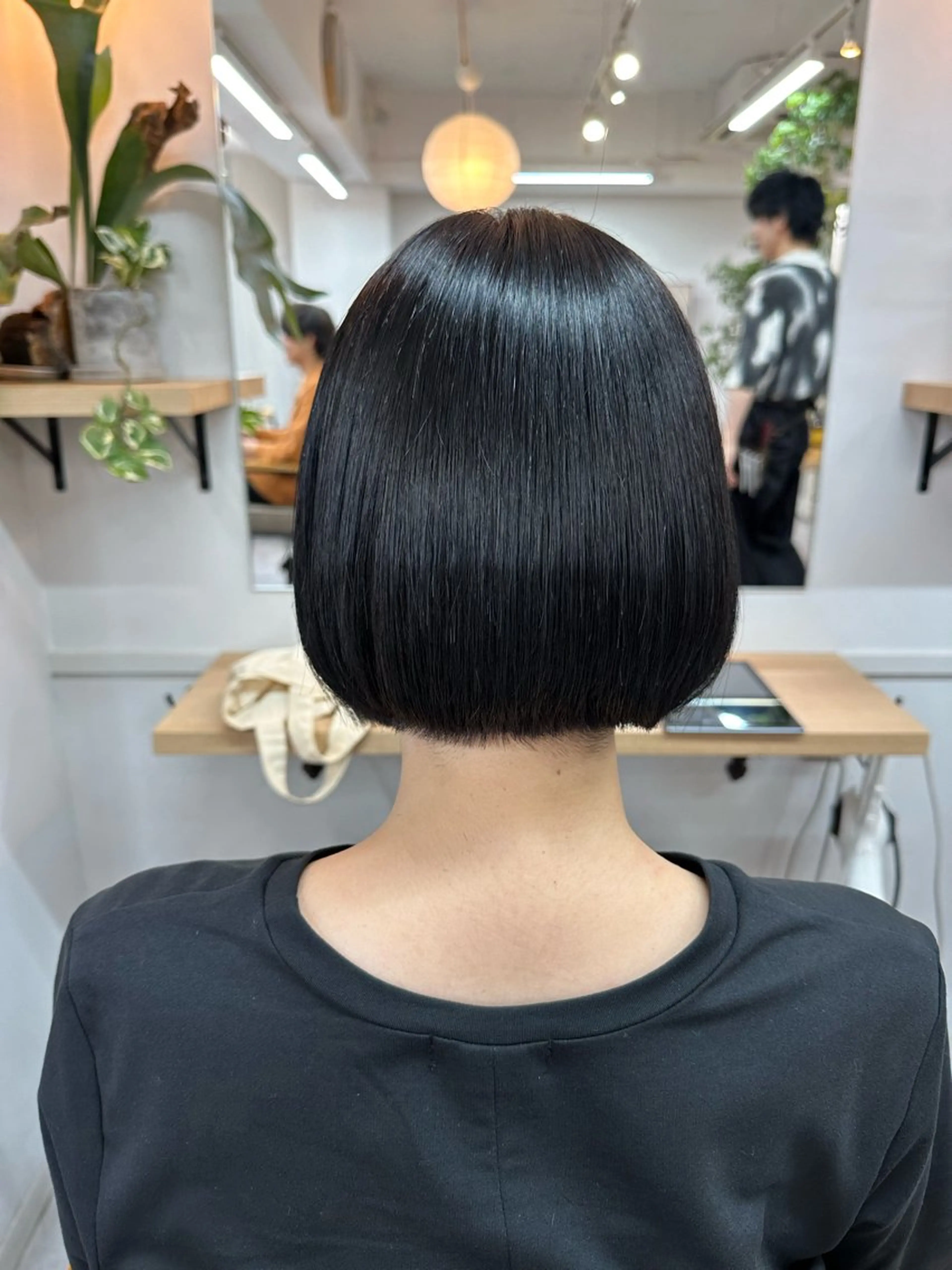 ショート 髪質改善/ストレート 根上のヘアスタイル