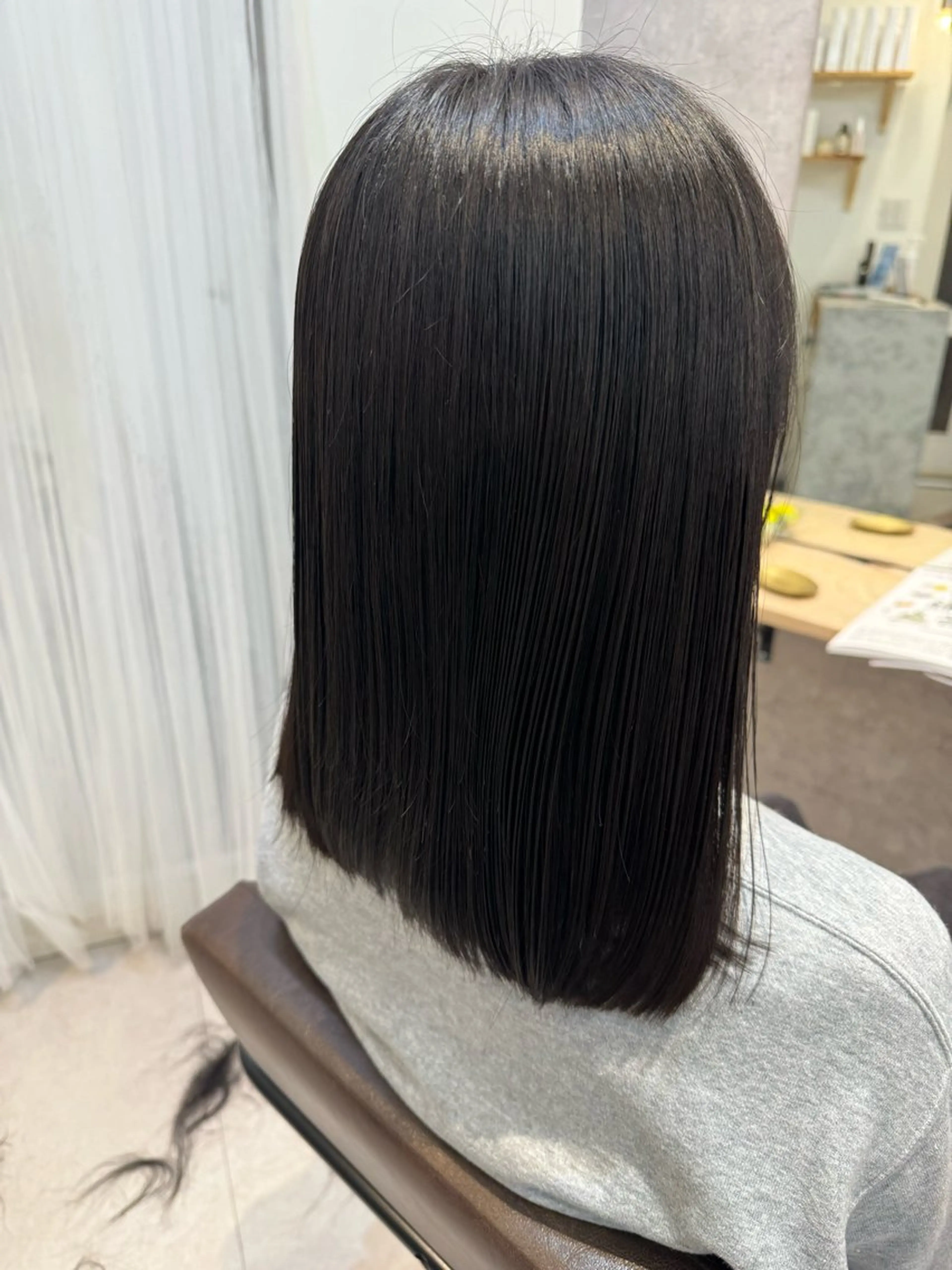 セミロング 髪質改善 カット 似合う髪型が 分からない方へのヘアスタイル