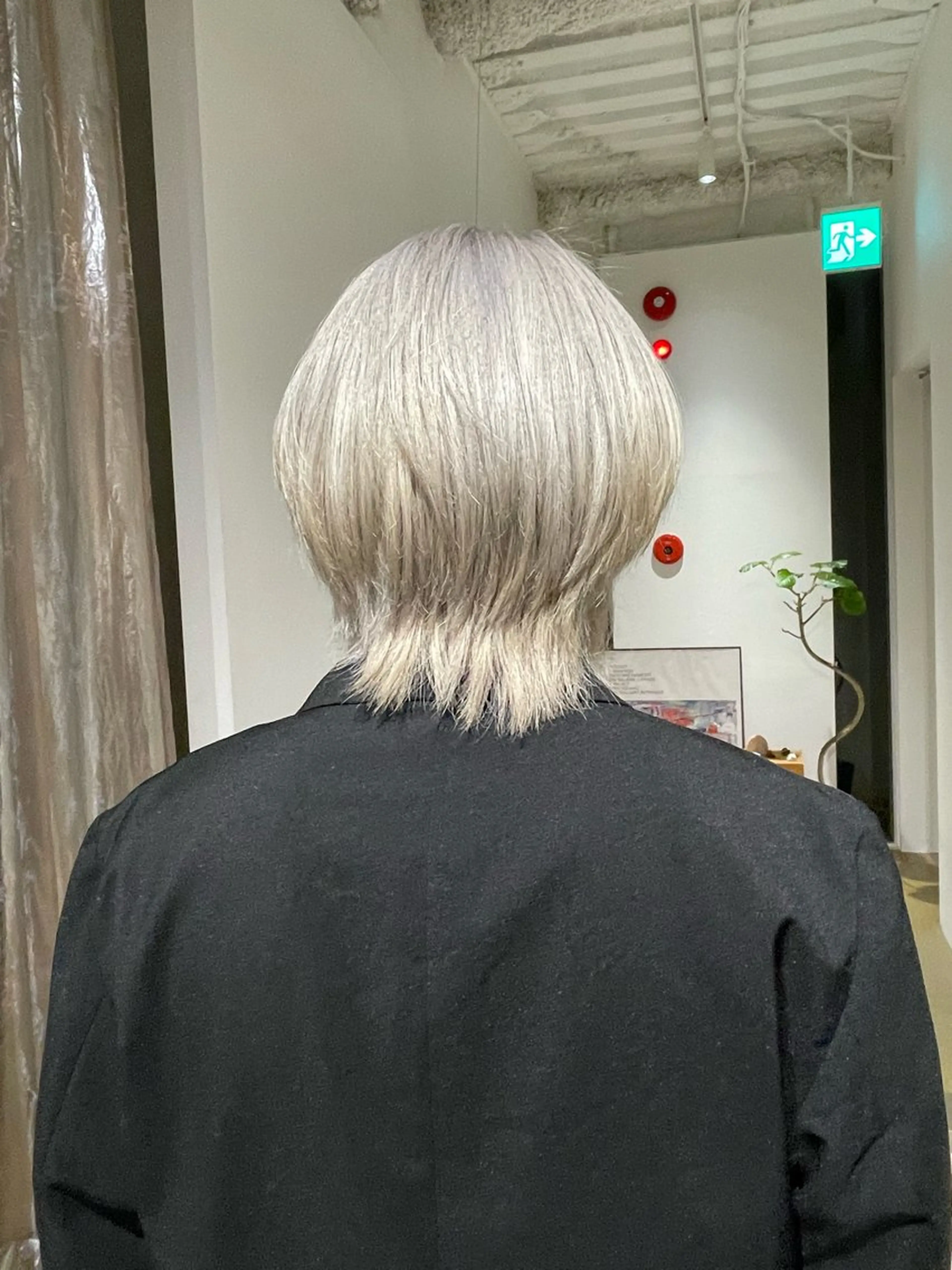 ショート ヘアカラー トリートメント SITEN所属・大阪/肥後橋/淀屋橋 ワタナベサキ🪿🤍のヘアスタイル