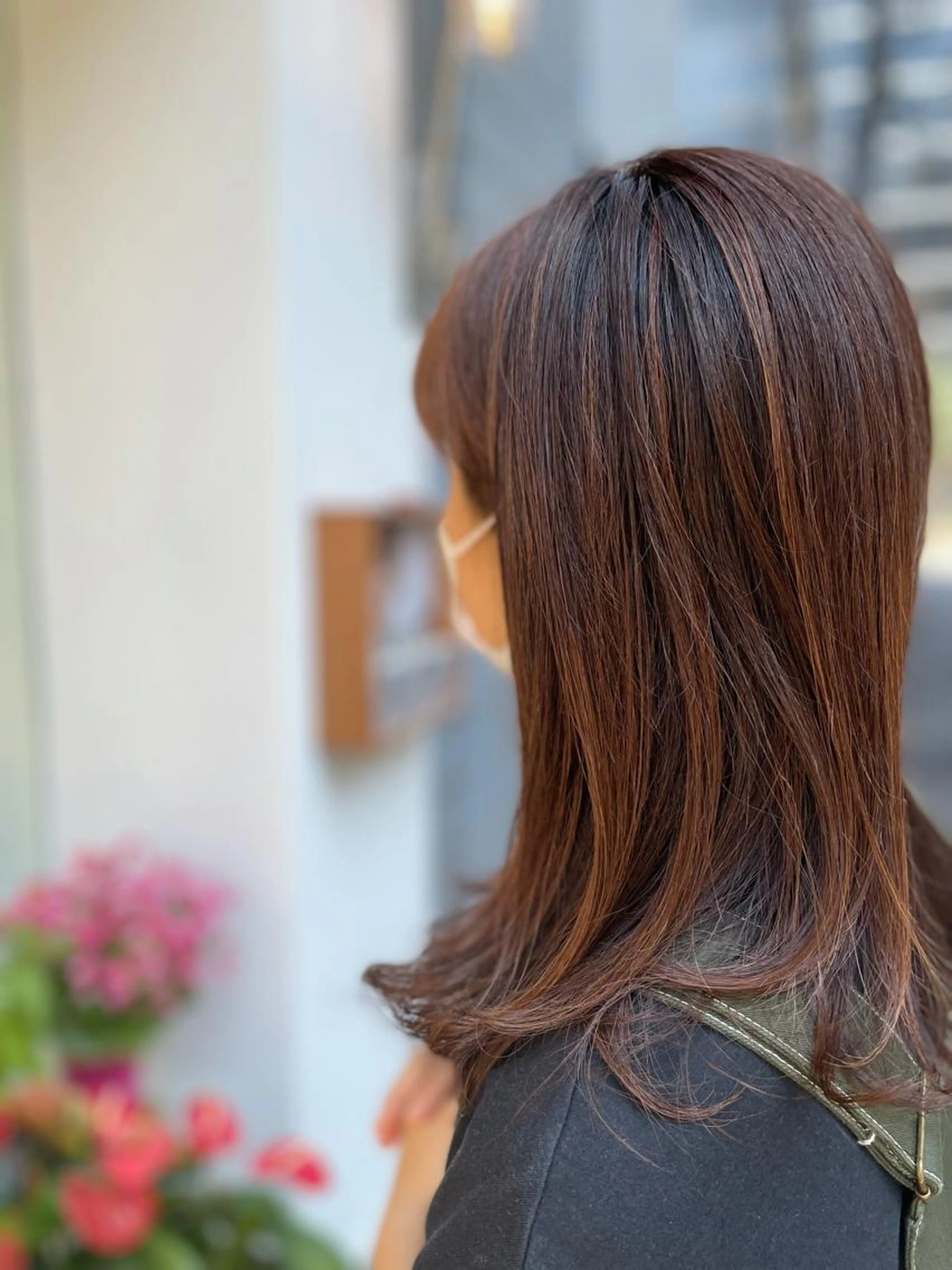 カット +ヘアカラー（ロング追加あり）+艶髪トリートメントの写真