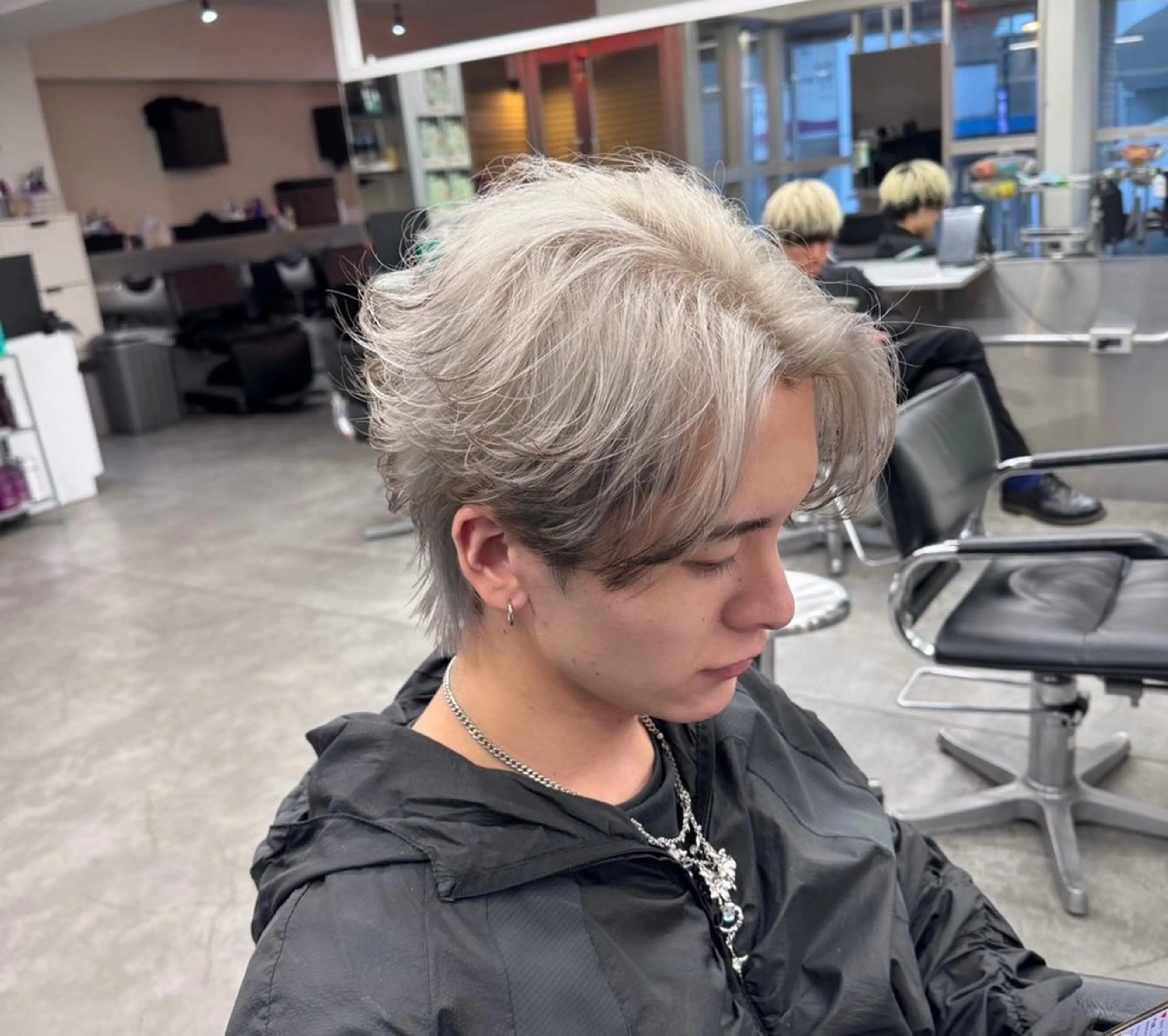 カラー メンズ 深野 ちさとのヘアスタイル