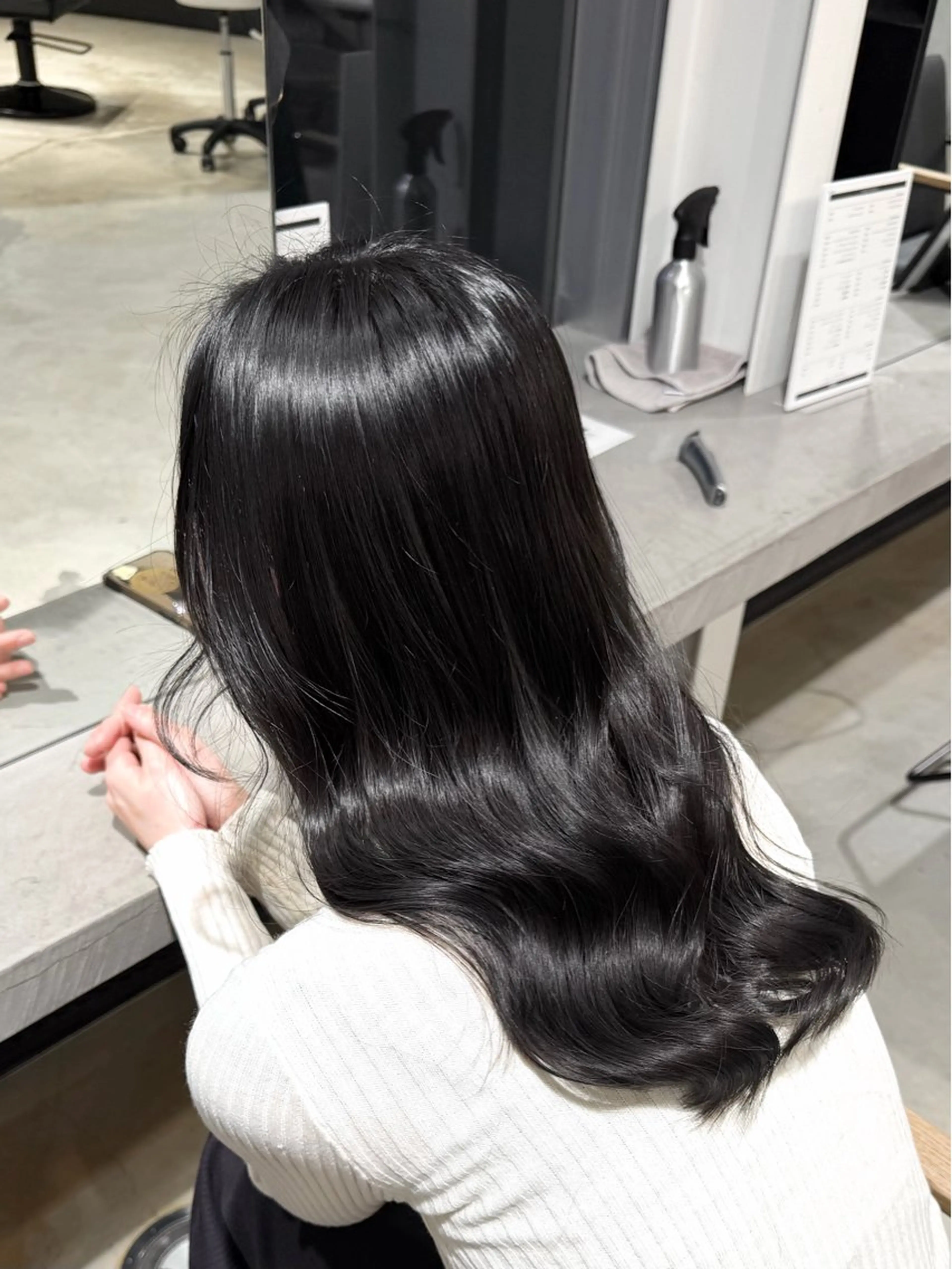 セミロング カット ヘアカラー ハイトーン／ レイヤー／ボブのヘアスタイル