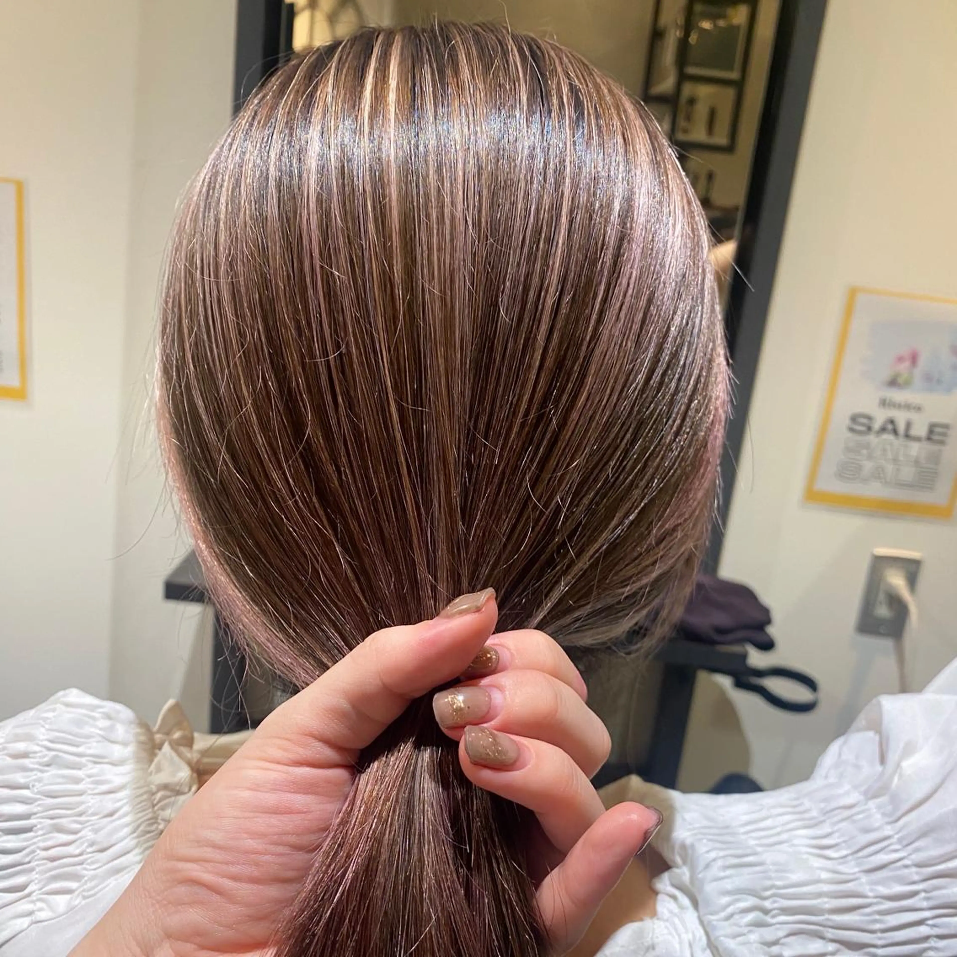 ロング カラー ハイライトカラー ピンクカラー ハイライト ヘアカラー トリートメント FLAWEN. フロウエンのその他イメージ