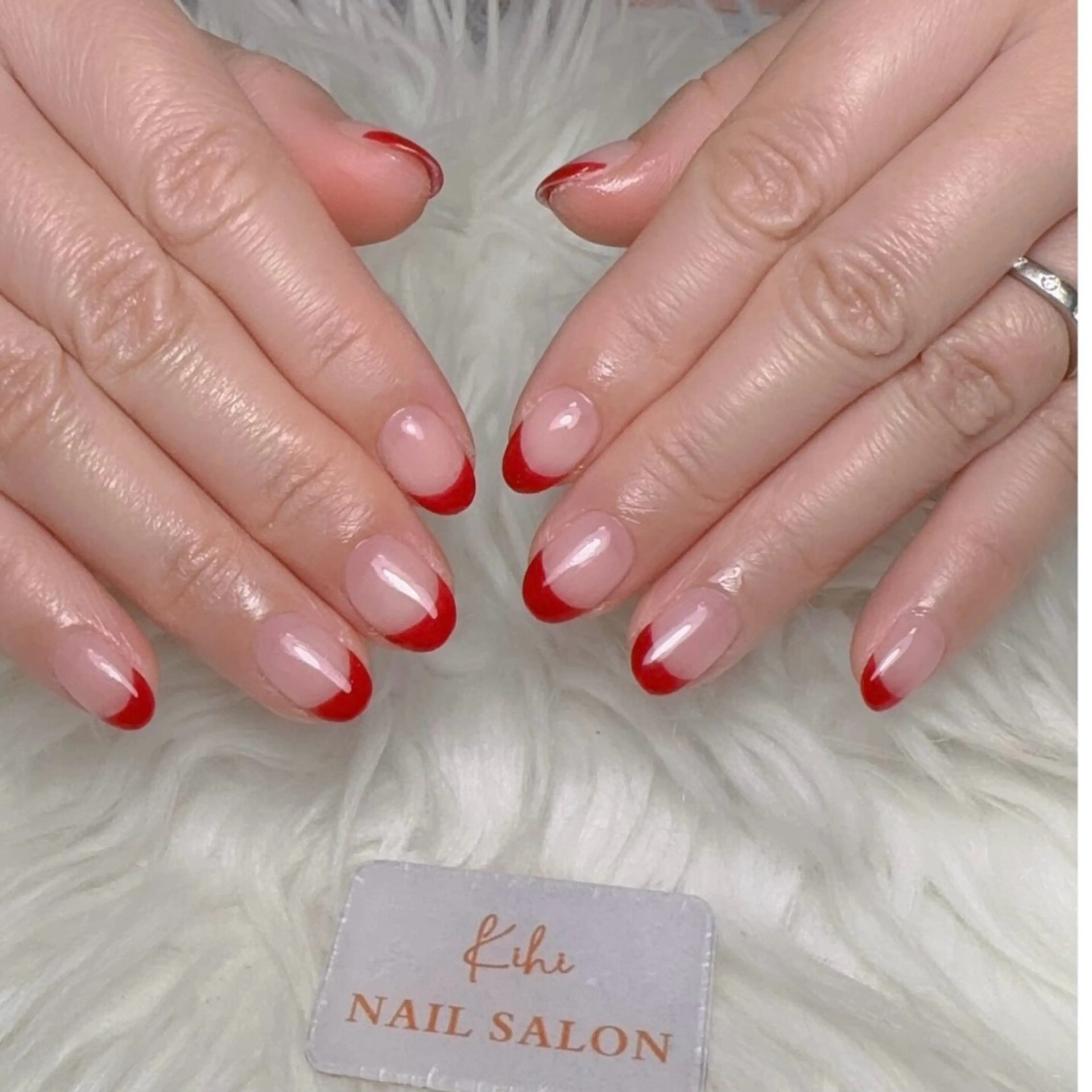 ネイル アートネイル フレンチネイル ジェルネイル グラデーション 韓国ネイル ハンドネイル ハンドケア さくら💮💮 【オフ無料】のネイルデザイン