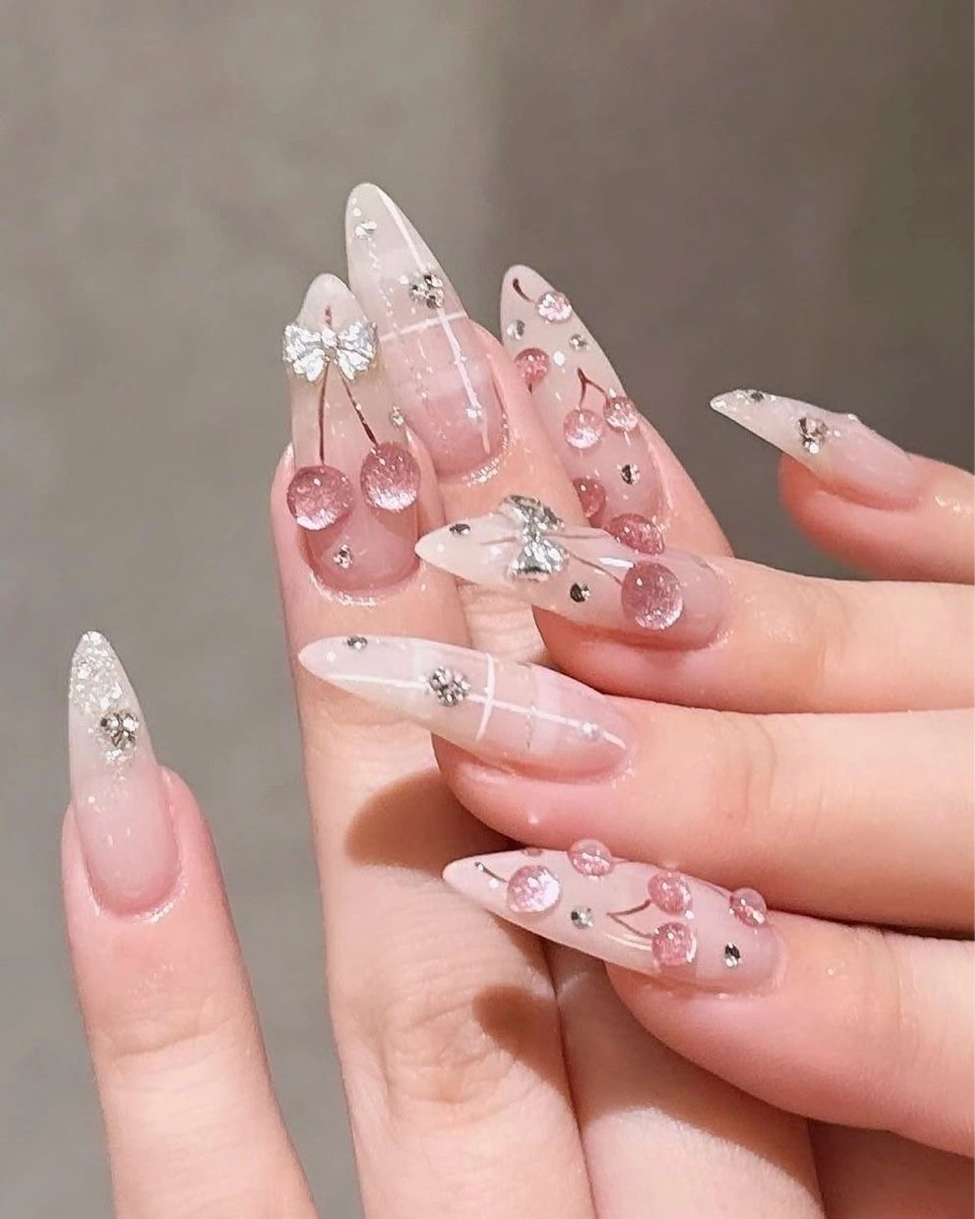 ネイル チークネイル フットネイル フレンチネイル グラデーション 韓国ネイル Yuki nail staffのネイルデザイン