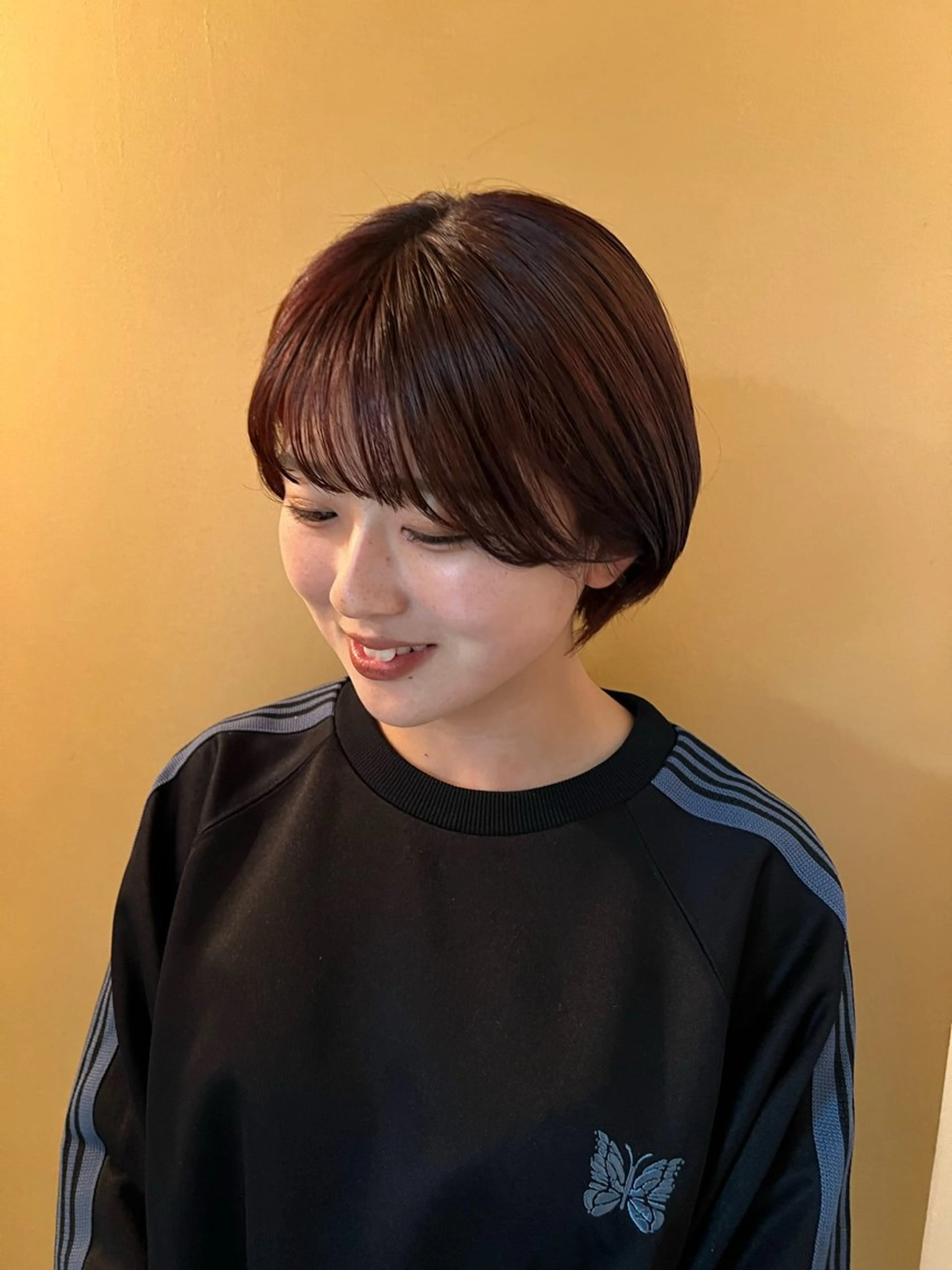 ショート オレンジブラウン ヘアカラー AOI 　ヘアカラ ー / ブリーチのヘアスタイル