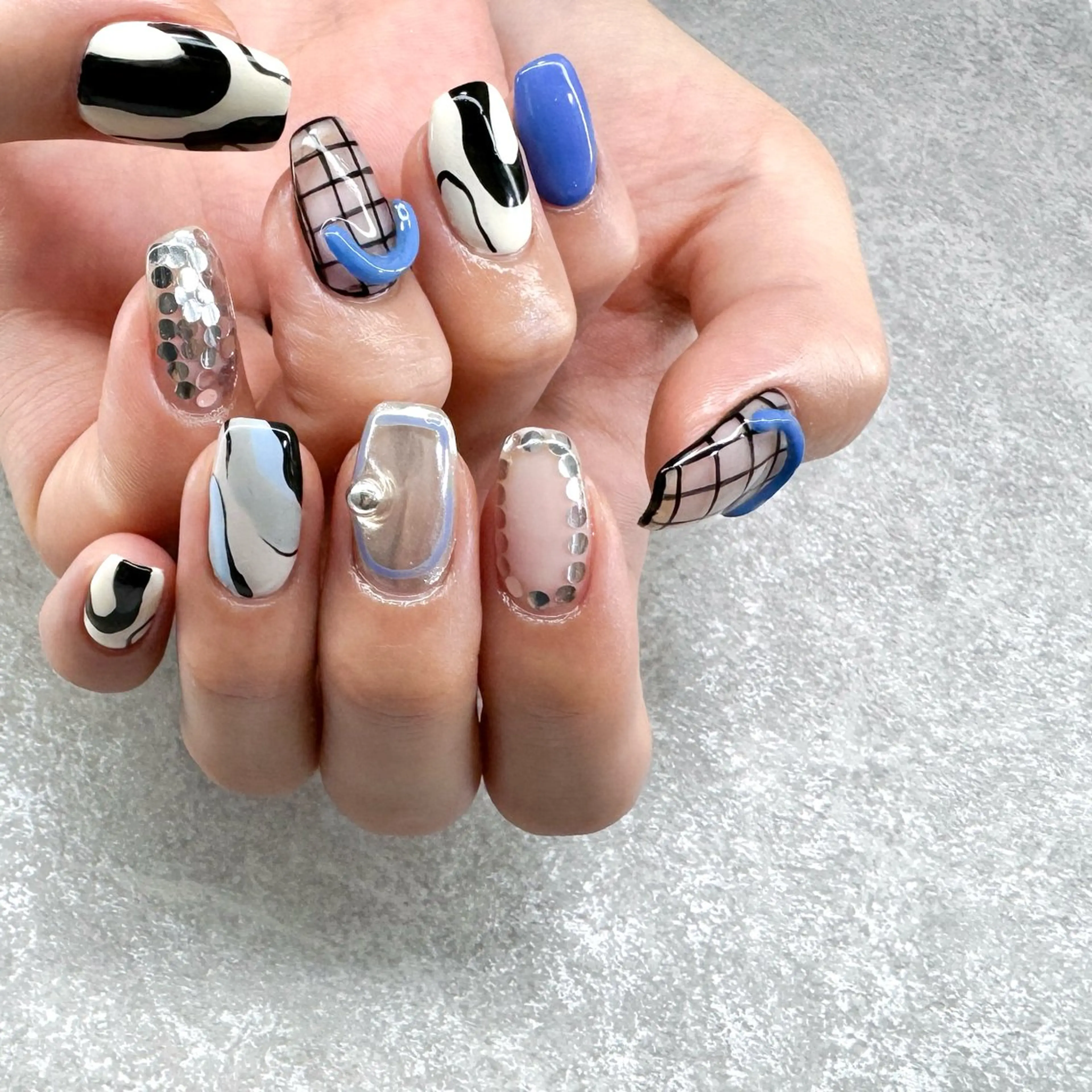 ネイル ブルー クリアネイル 持ち込み ニュアンスネイル シルバー ハンドネイル pointillé .ayaのネイルデザイン