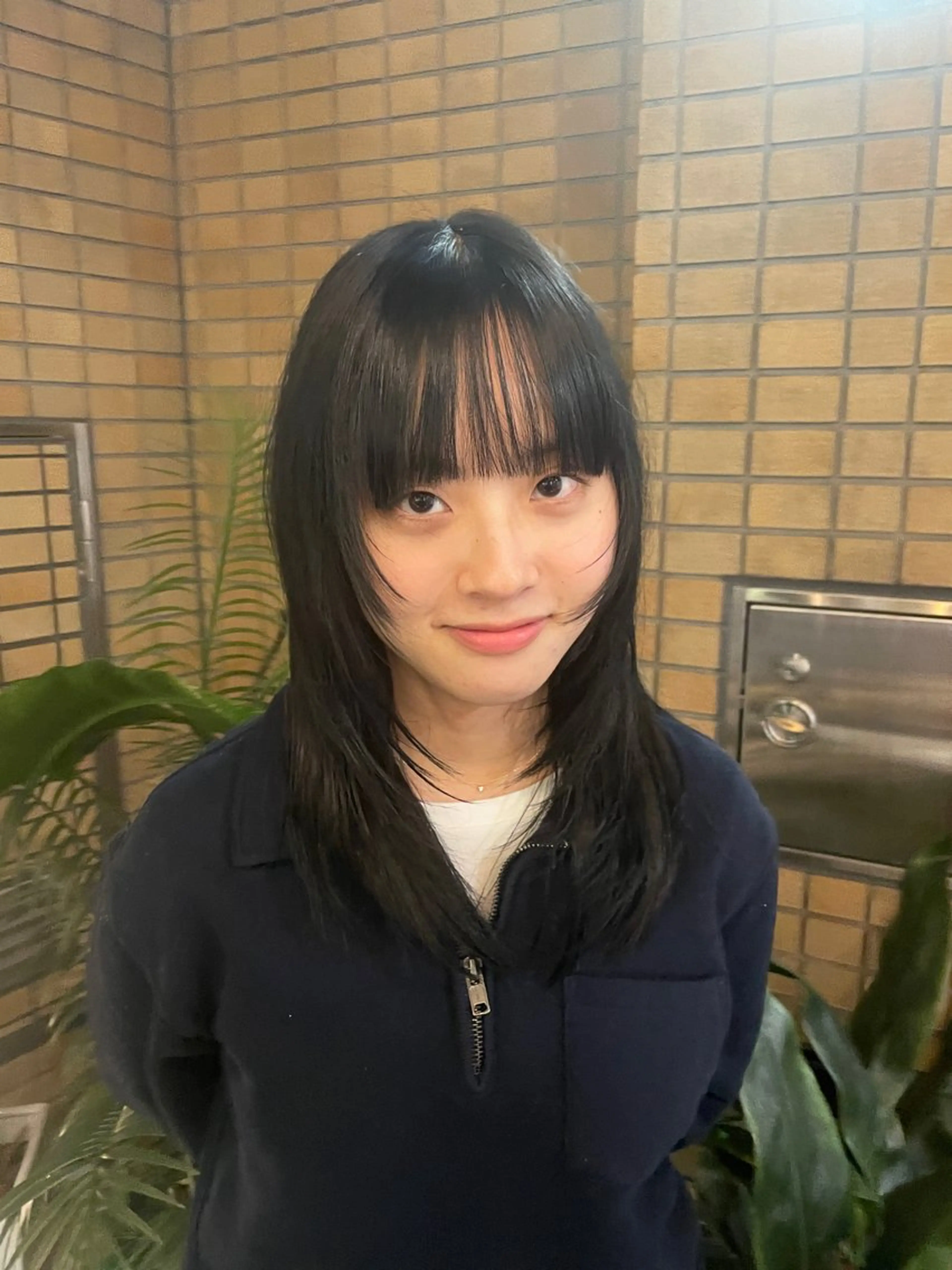 セミロング 顔周りカット レイヤーカット HEIMER ミカド　サトル△のヘアスタイル