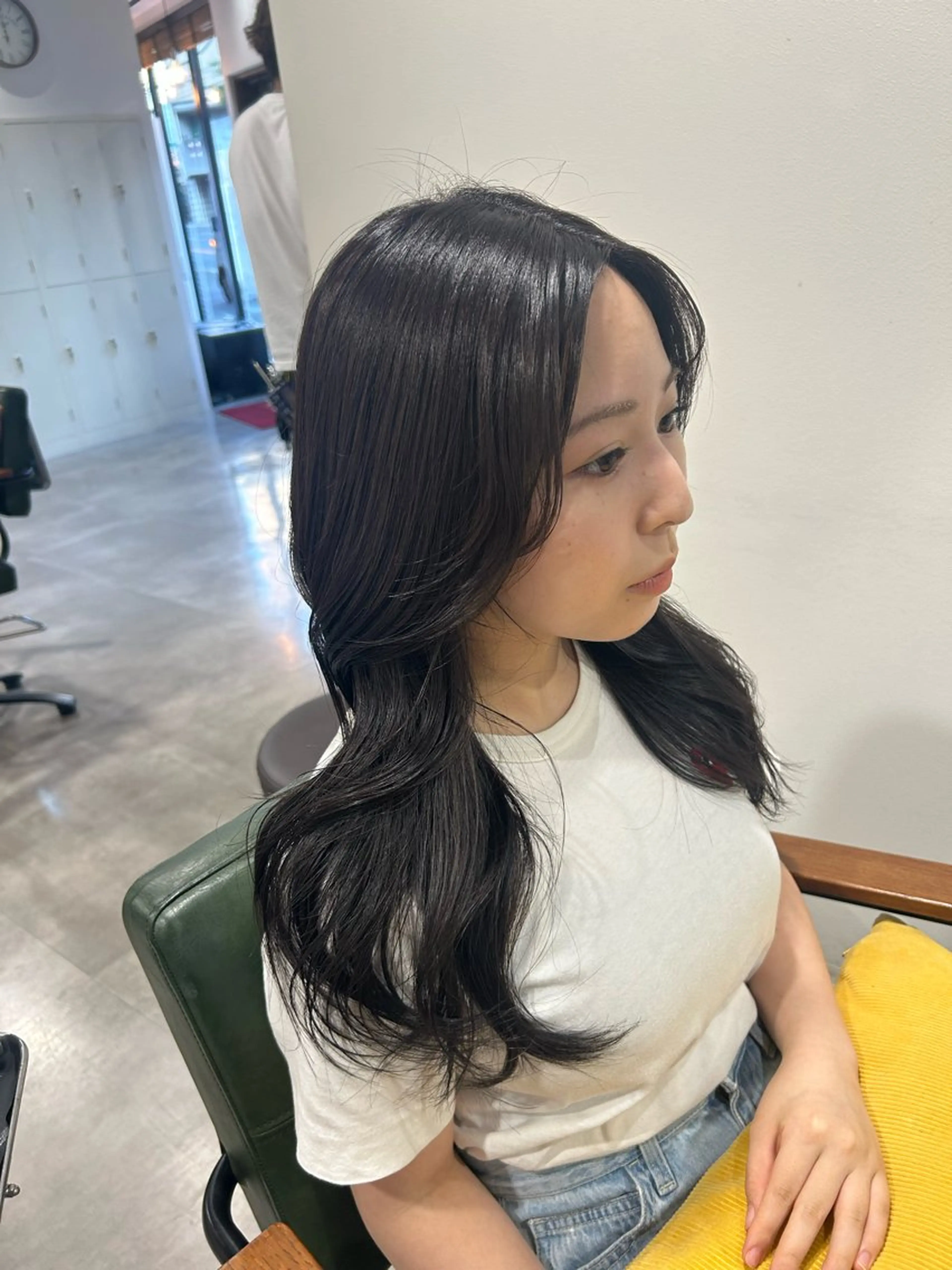 カラー kanae🫧 ｜透明感カラー｜平尾のヘアスタイル