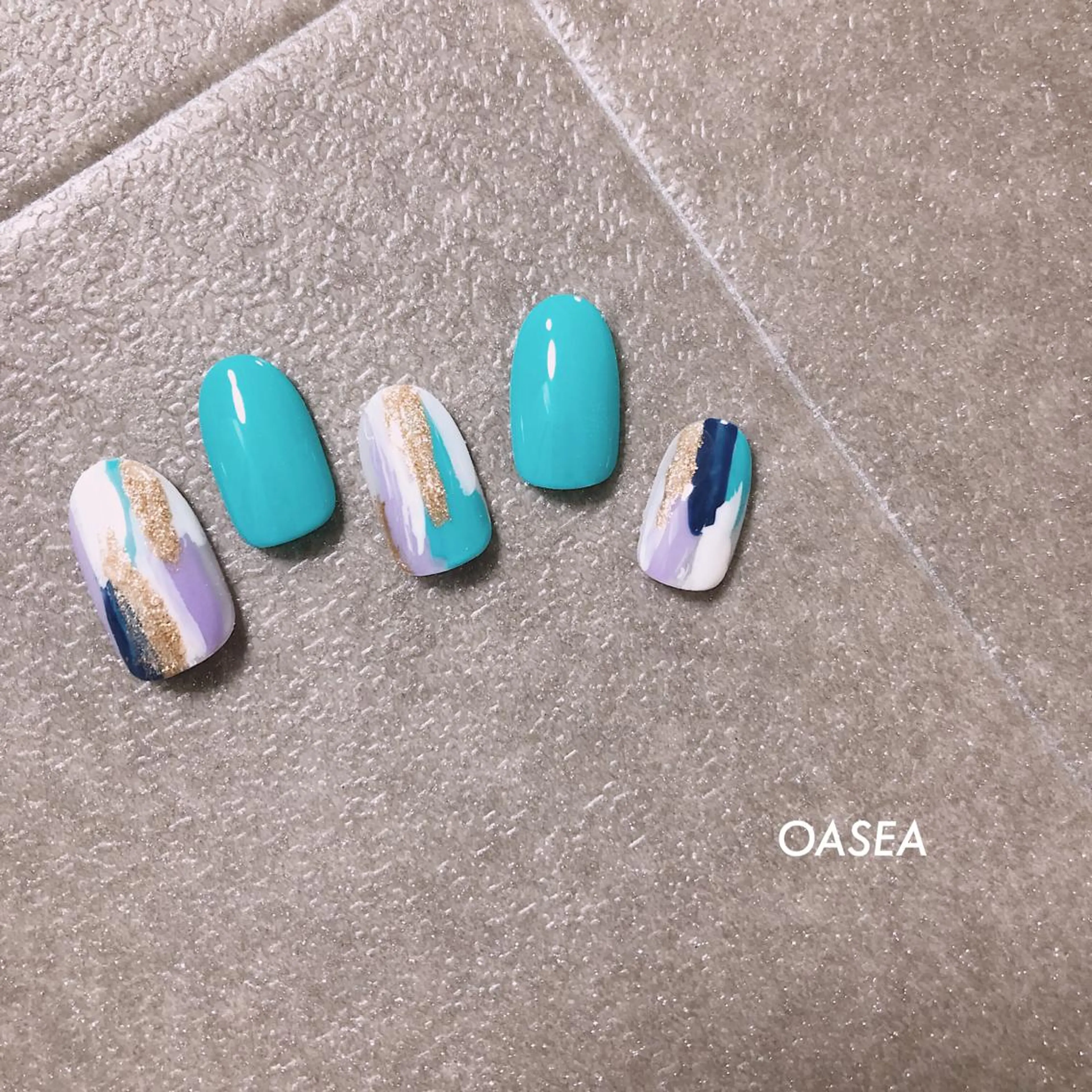 ネイル ハンドネイル 🌞💜 KAORI 🌴のネイルデザイン