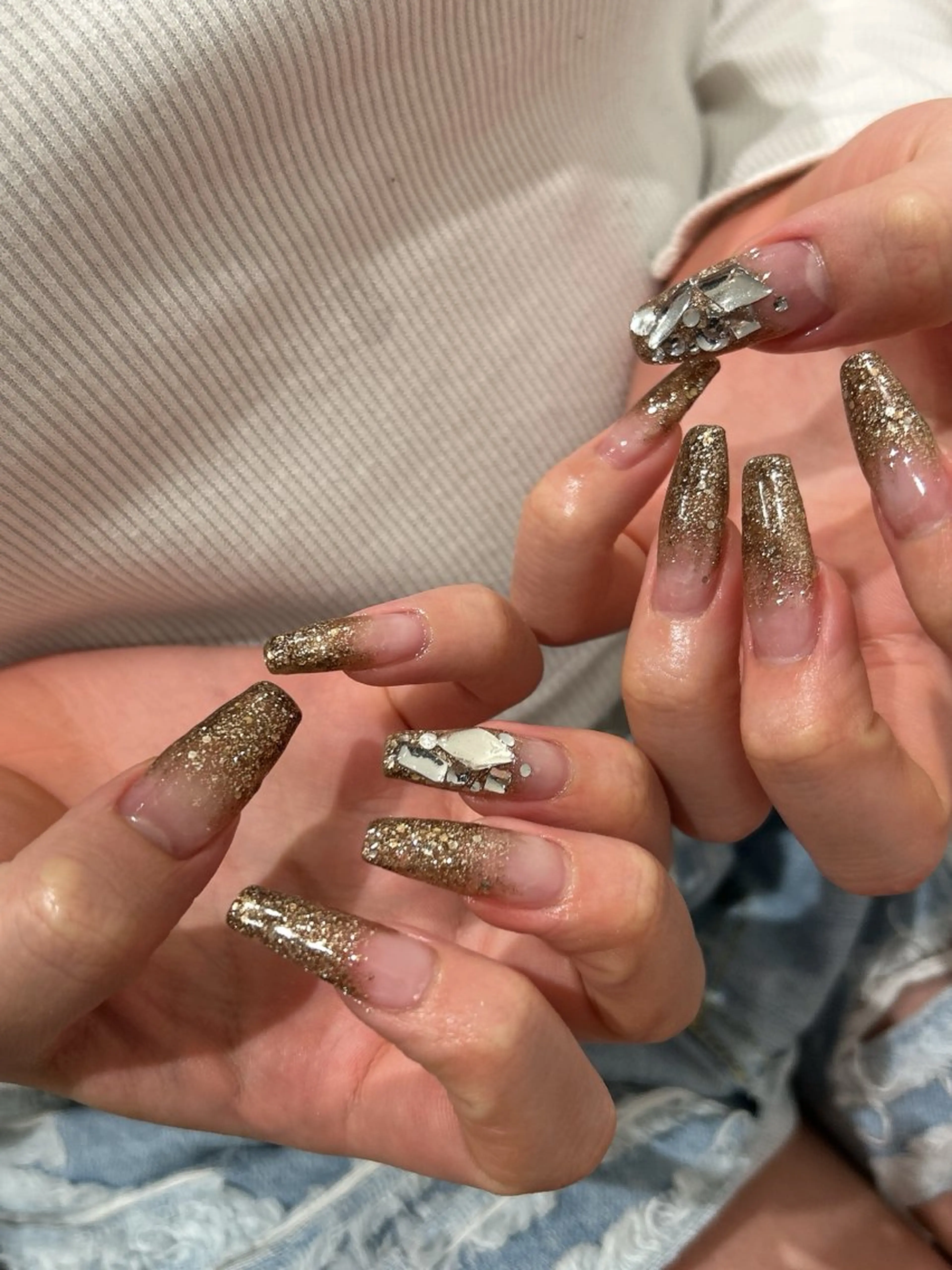 ネイル グラデーション ラメ(グリッター) ハンドネイル tote. sumileのネイルデザイン