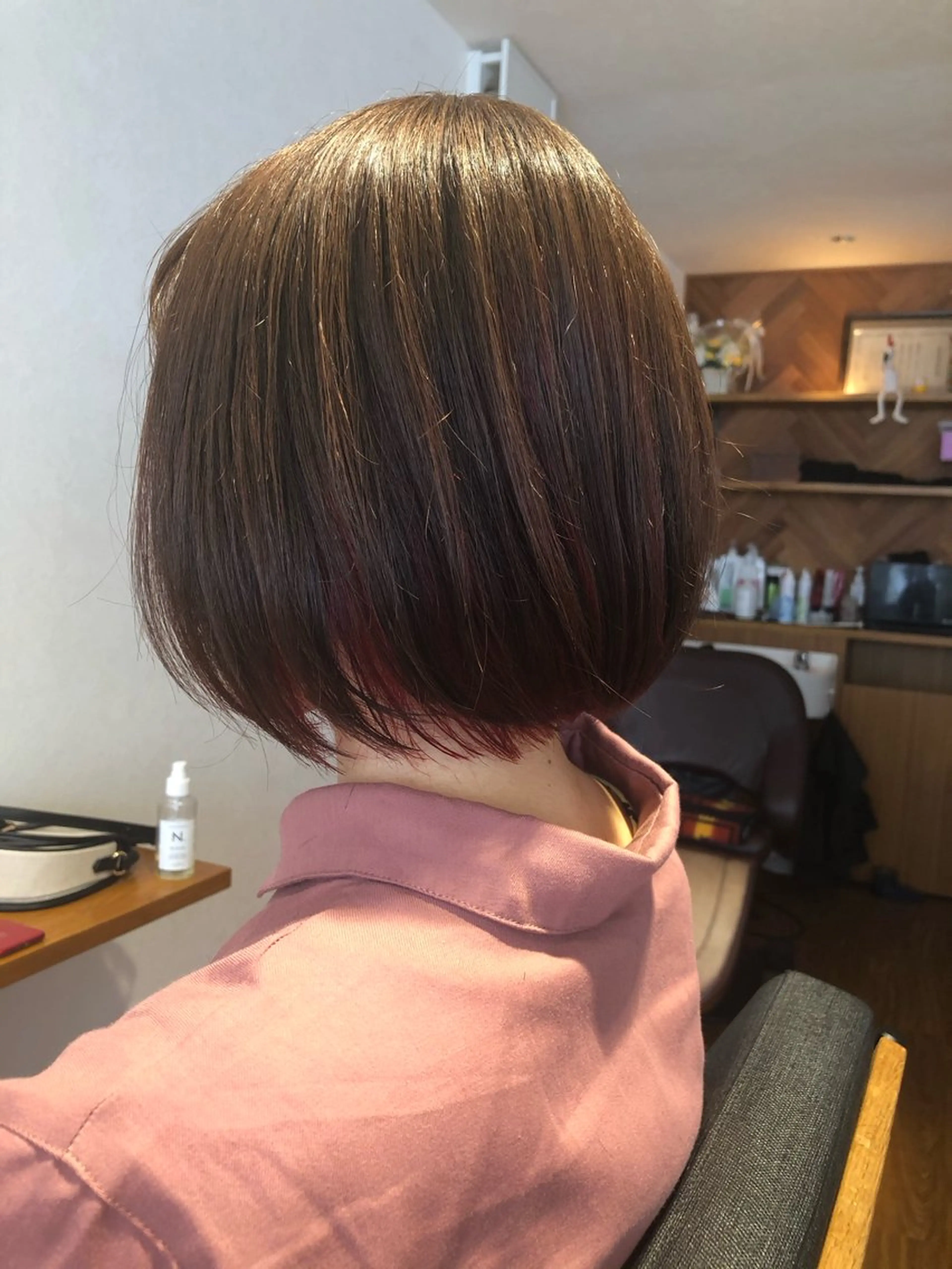 ミディアム カラー ヘアアレンジ インナーカラー ボブ カット ヘアカラー トリートメント 吉田 俊輔のヘアスタイル