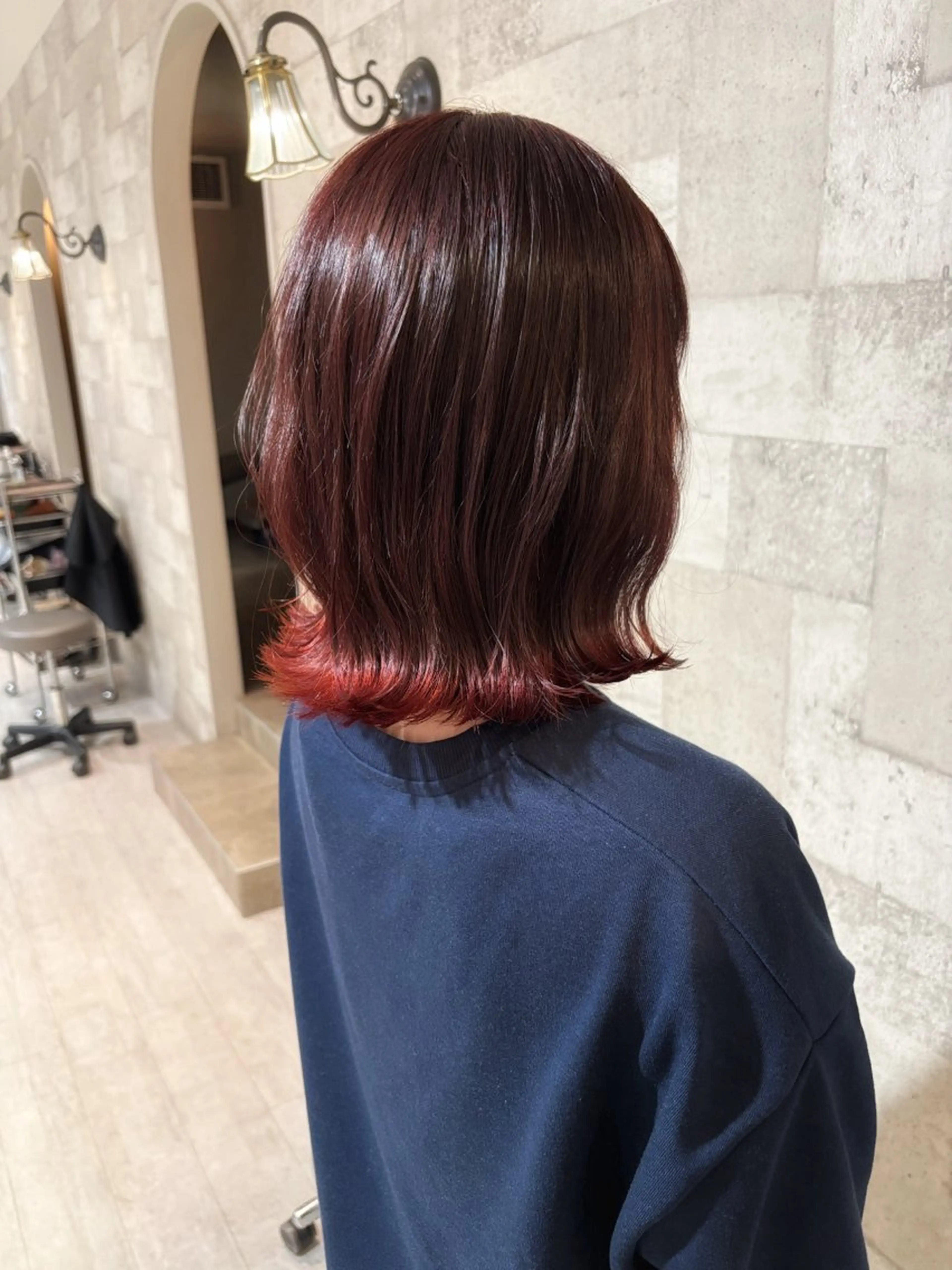 ミディアム カラー レッドカラー ヘアカラー 菅野 凪紗のヘアスタイル