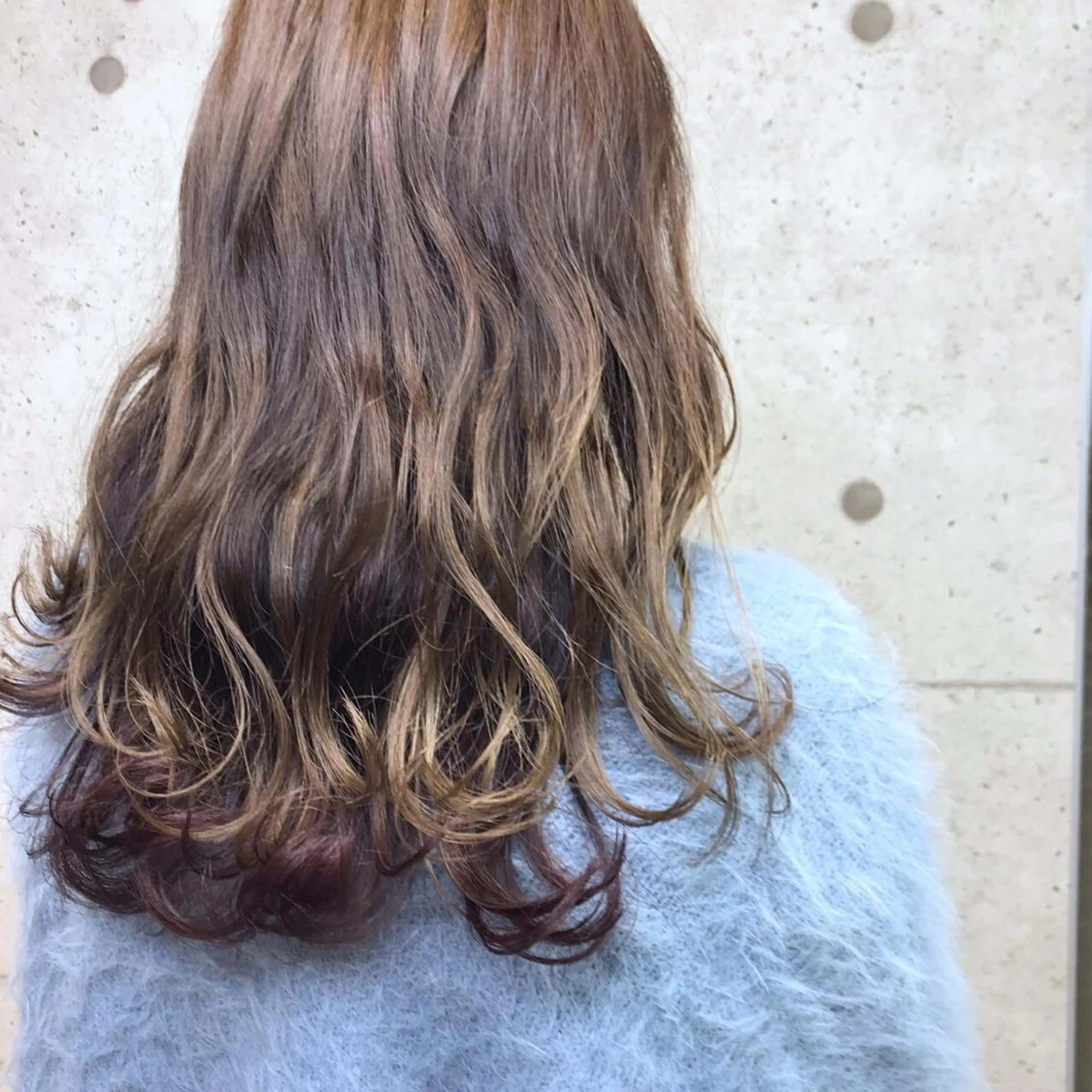 セミロング カラー ヘアアレンジ LATTAN COSITU所属・店長 大方康暉のヘアスタイル