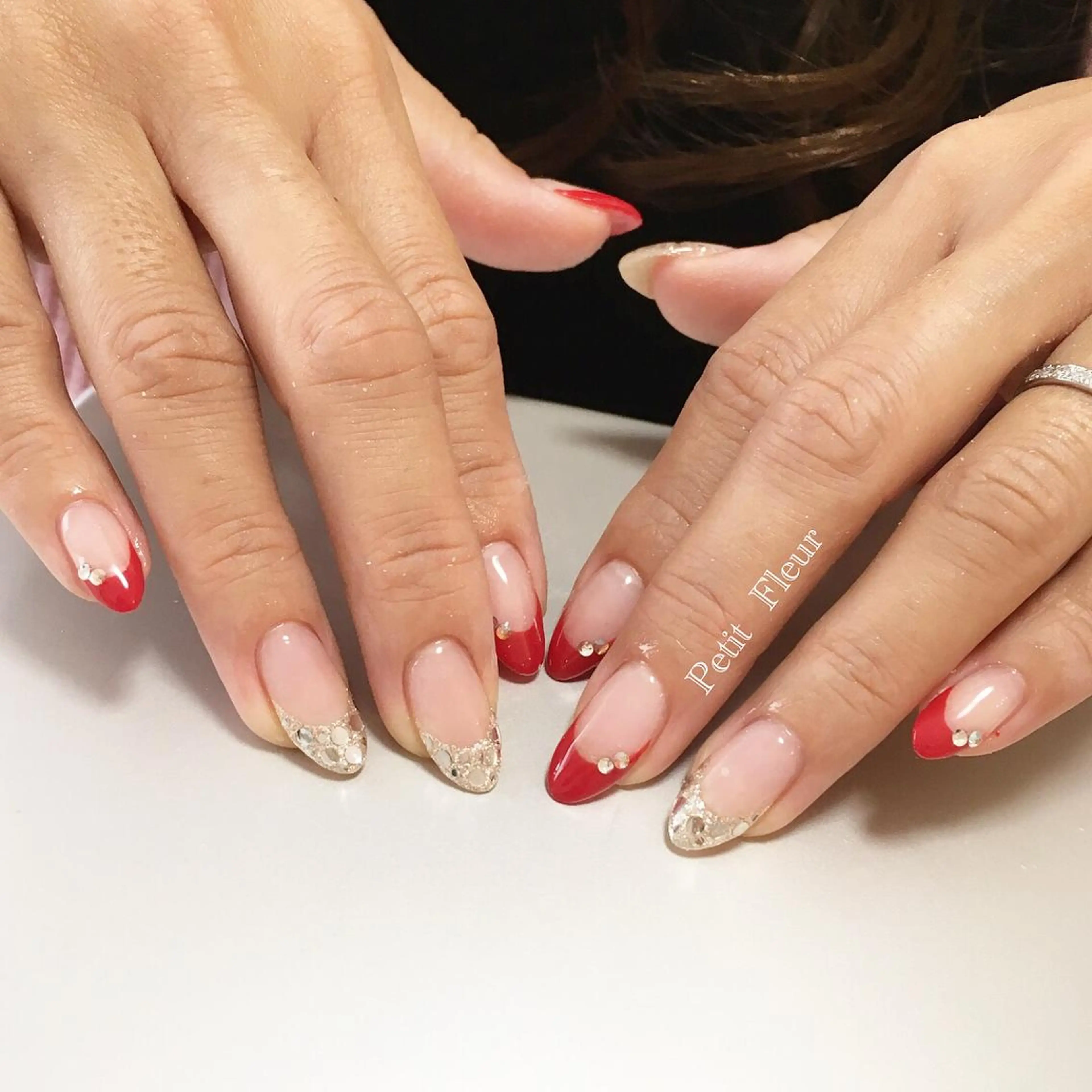 ネイル クリアネイル フレンチネイル ホログラムネイル キラキラネイル ラメ(グリッター) 青柳 亜梨奈のマツエク・マツパデザイン