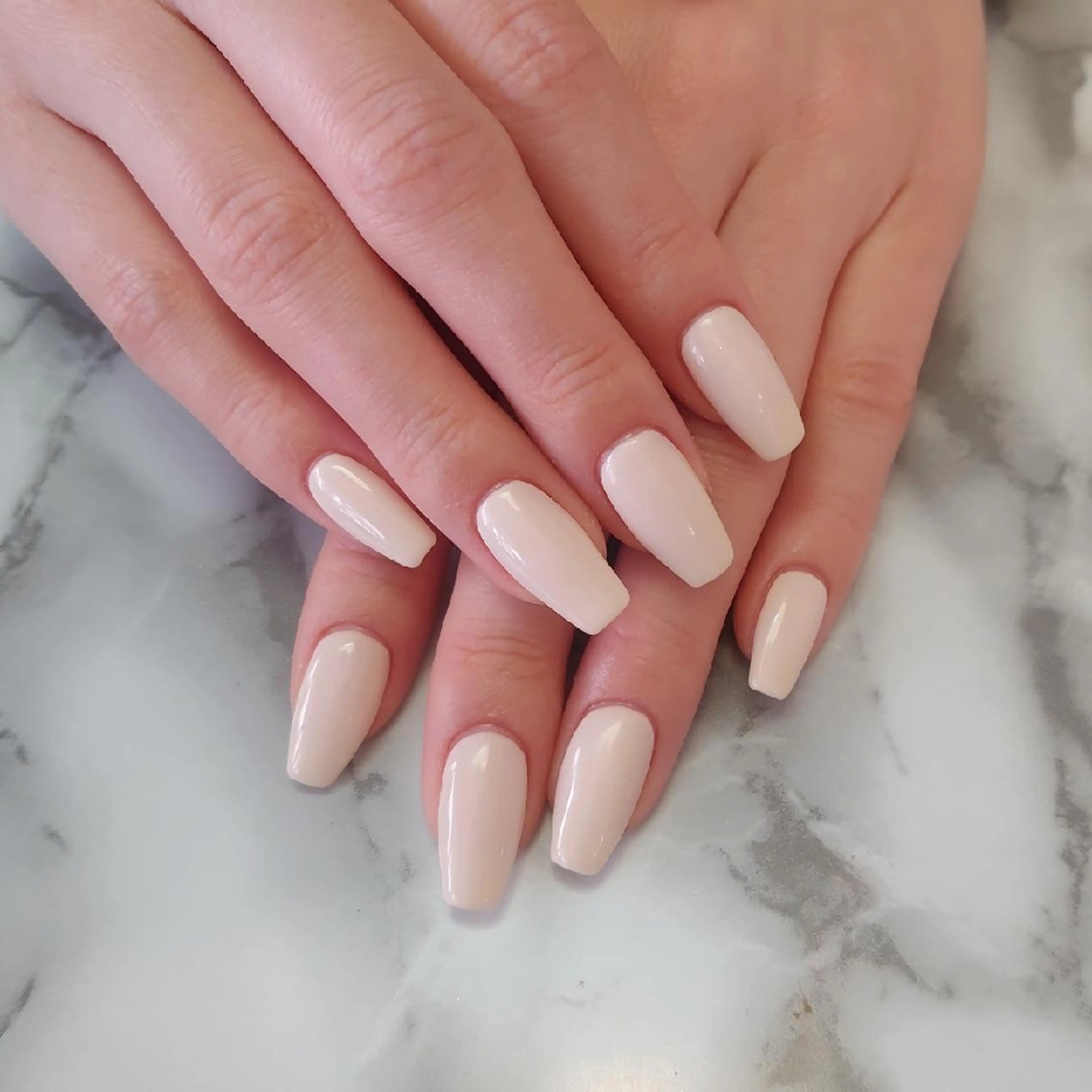 ネイル ワンカラーネイル ジェヌインネイル 河内のネイルデザイン