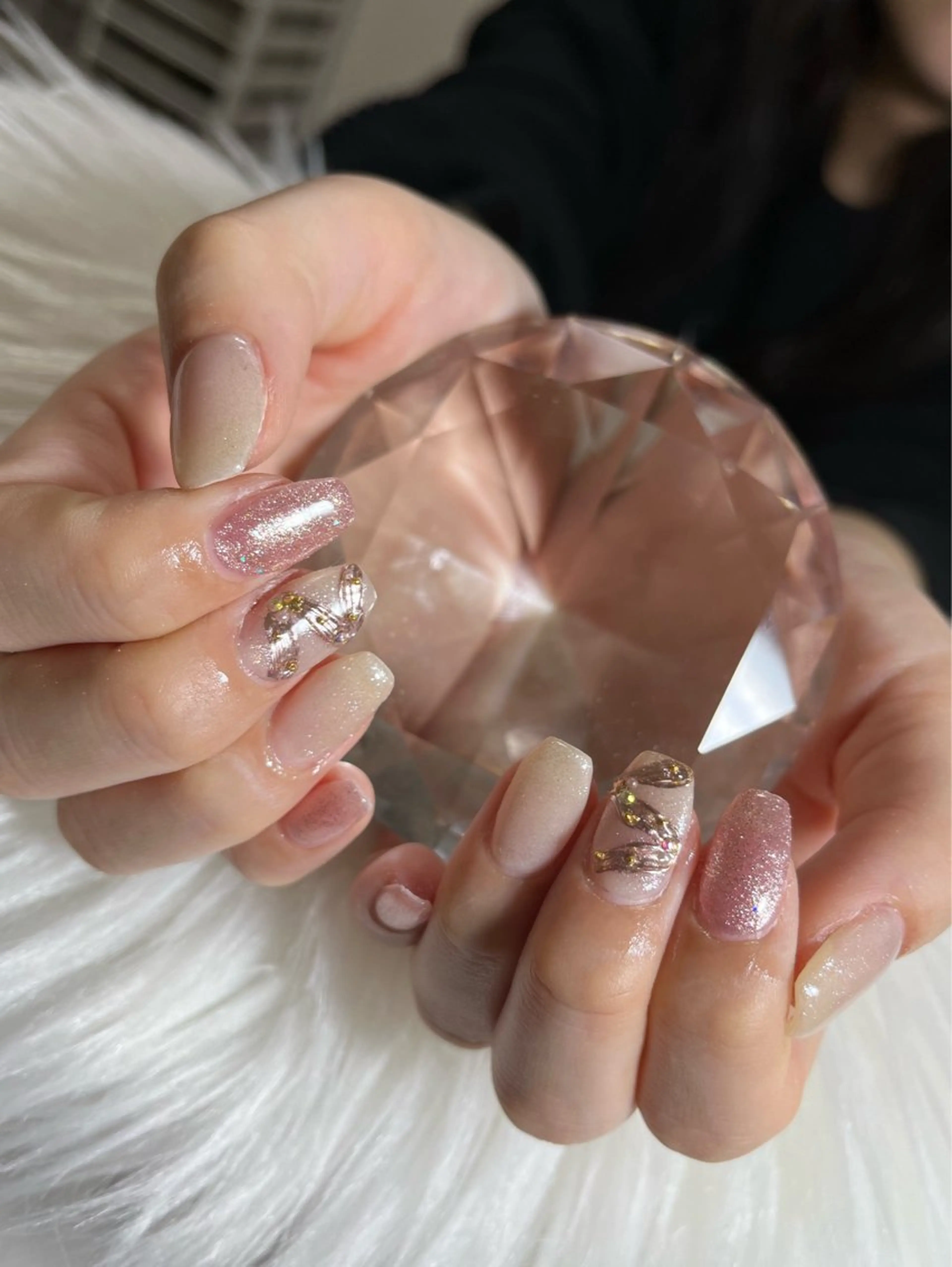 ネイル アートネイル ジェルネイル 韓国ネイル ラメ(グリッター) ミラーネイル nailsalon Renardkのネイルデザイン