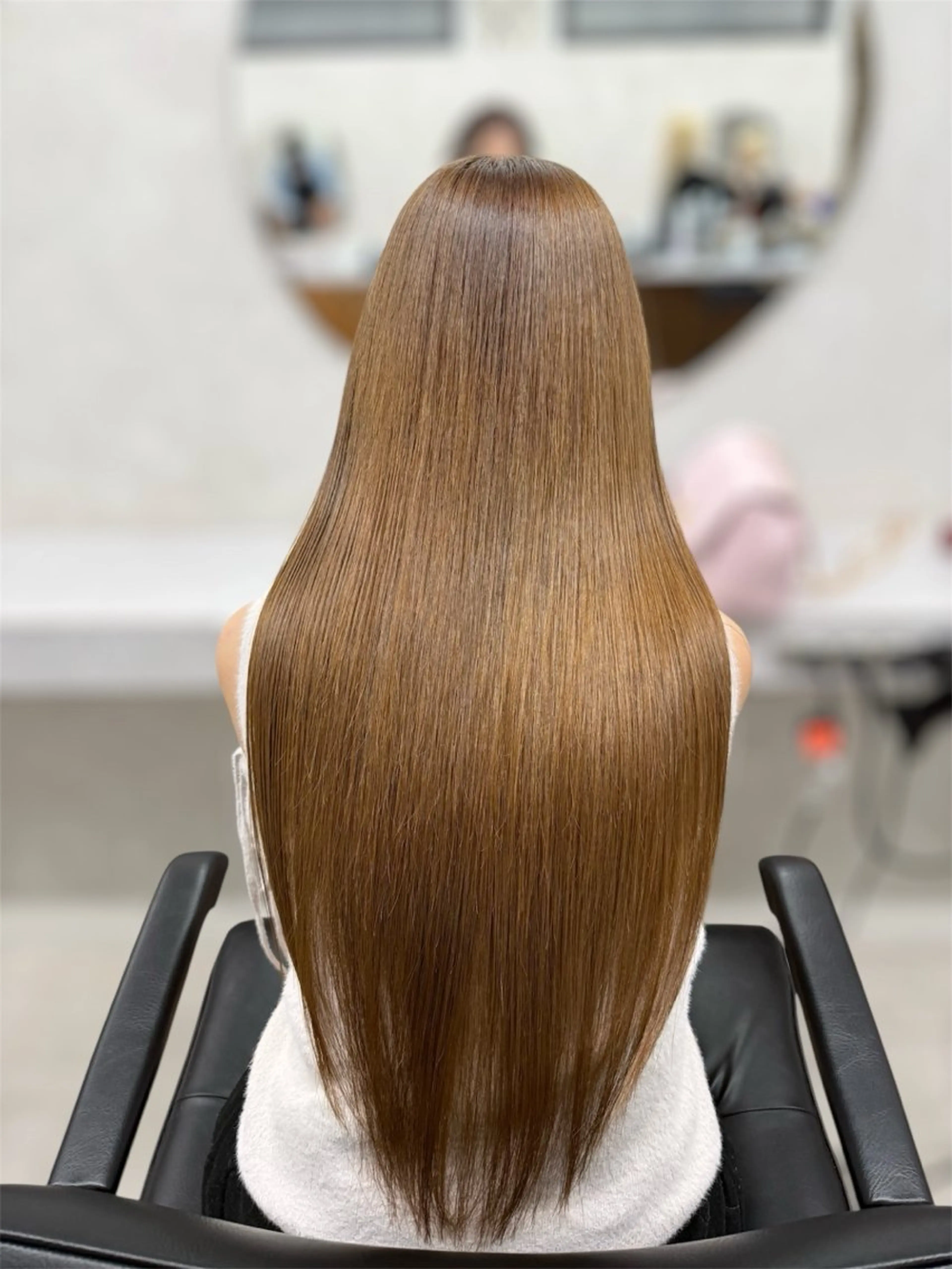 セミロング 韓国風ヘア レイヤーカット 似合わせカット レイヤー/ハイトーン 🍎森貝洋亮🍎のヘアスタイル