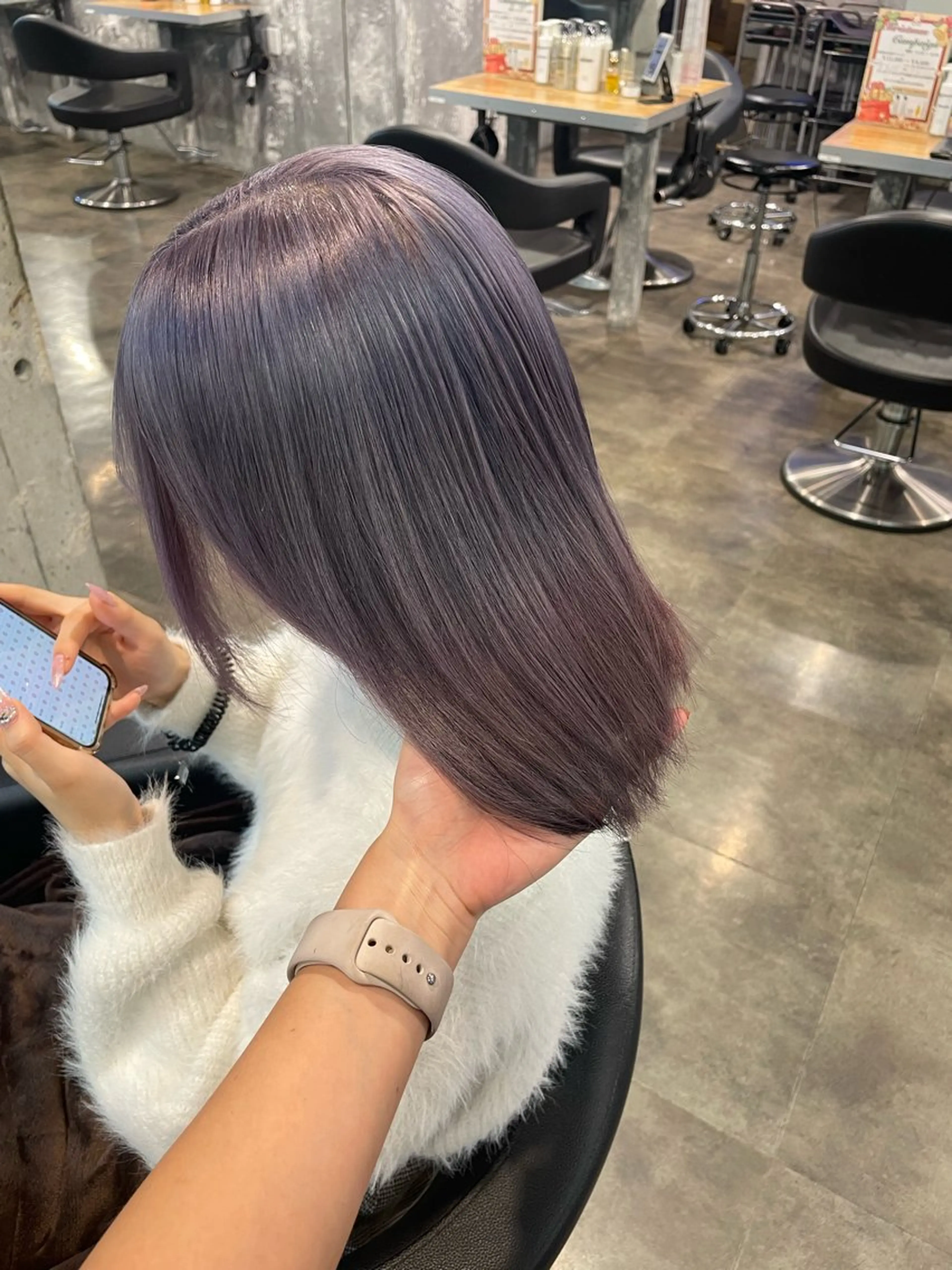 ショート カラー ヘアカラー ハイトーン 横浜💞ミオのヘアスタイル