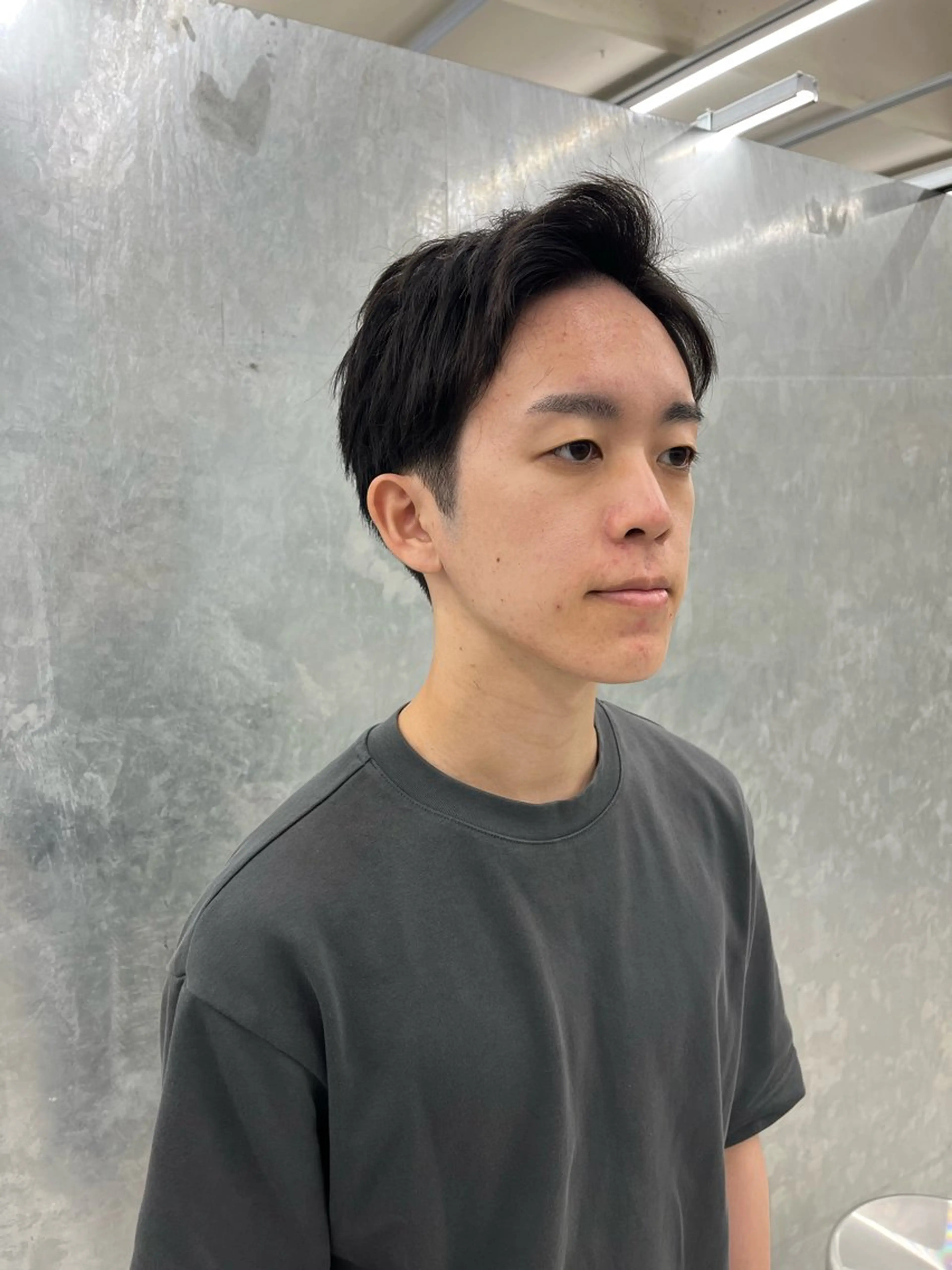 メンズ 刈り上げ 神作 汐里　江古田 /透明感カラー🌿のヘアスタイル