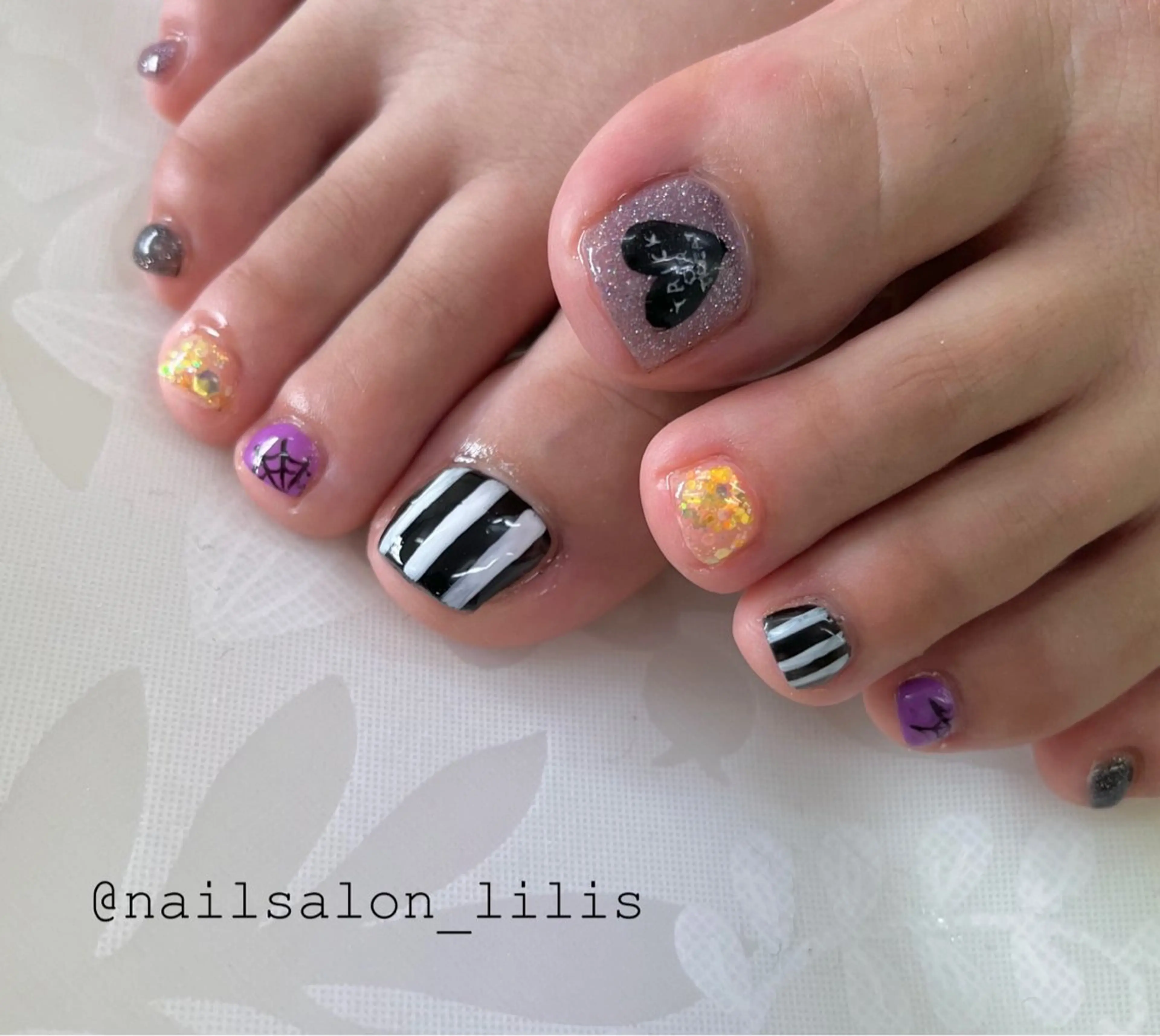 ネイル フットネイル ハロウィン nailsalon Lilisのネイルデザイン