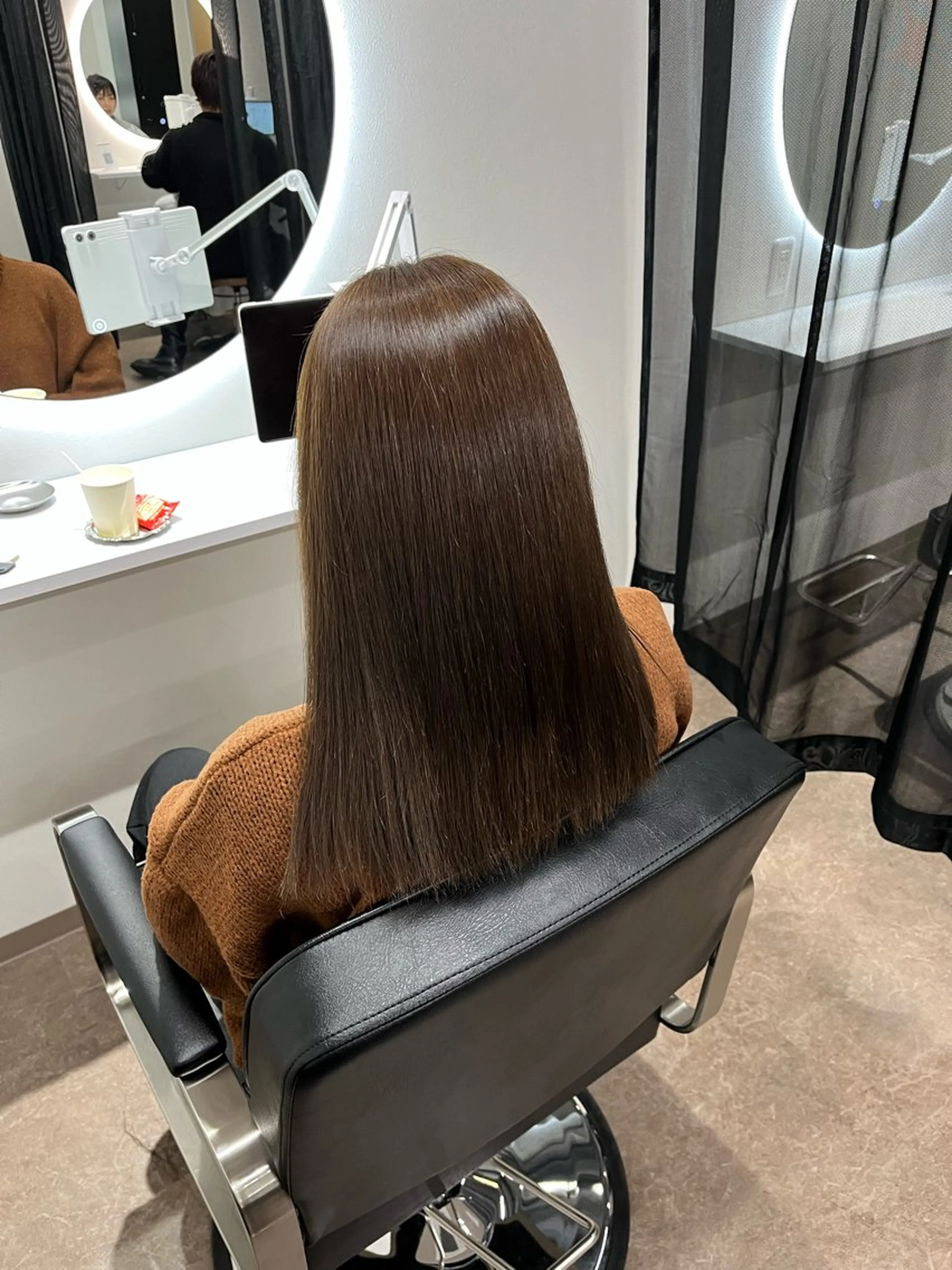 セミロング カラー ベージュカラー ブリーチ ダブルカラー ブリーチなしカラー 縮毛矯正 ヘアカラー 本木下朋花/髪質 改善×ダブルカラーのヘアスタイル