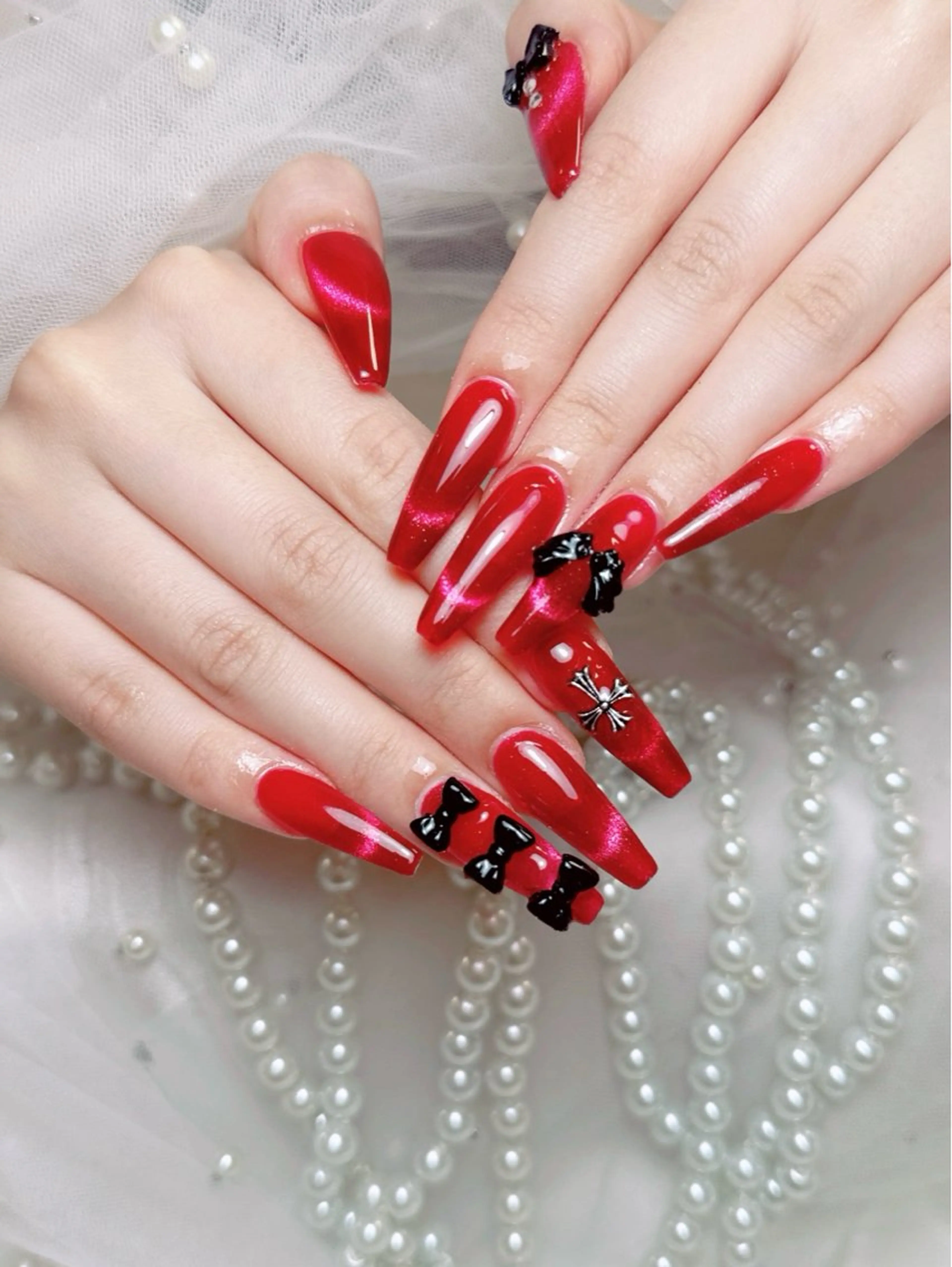 ネイル フレンチネイル ジェルネイル ハート 韓国ネイル マグネットネイル ハンドネイル ネイルサロン lotusのネイルデザイン