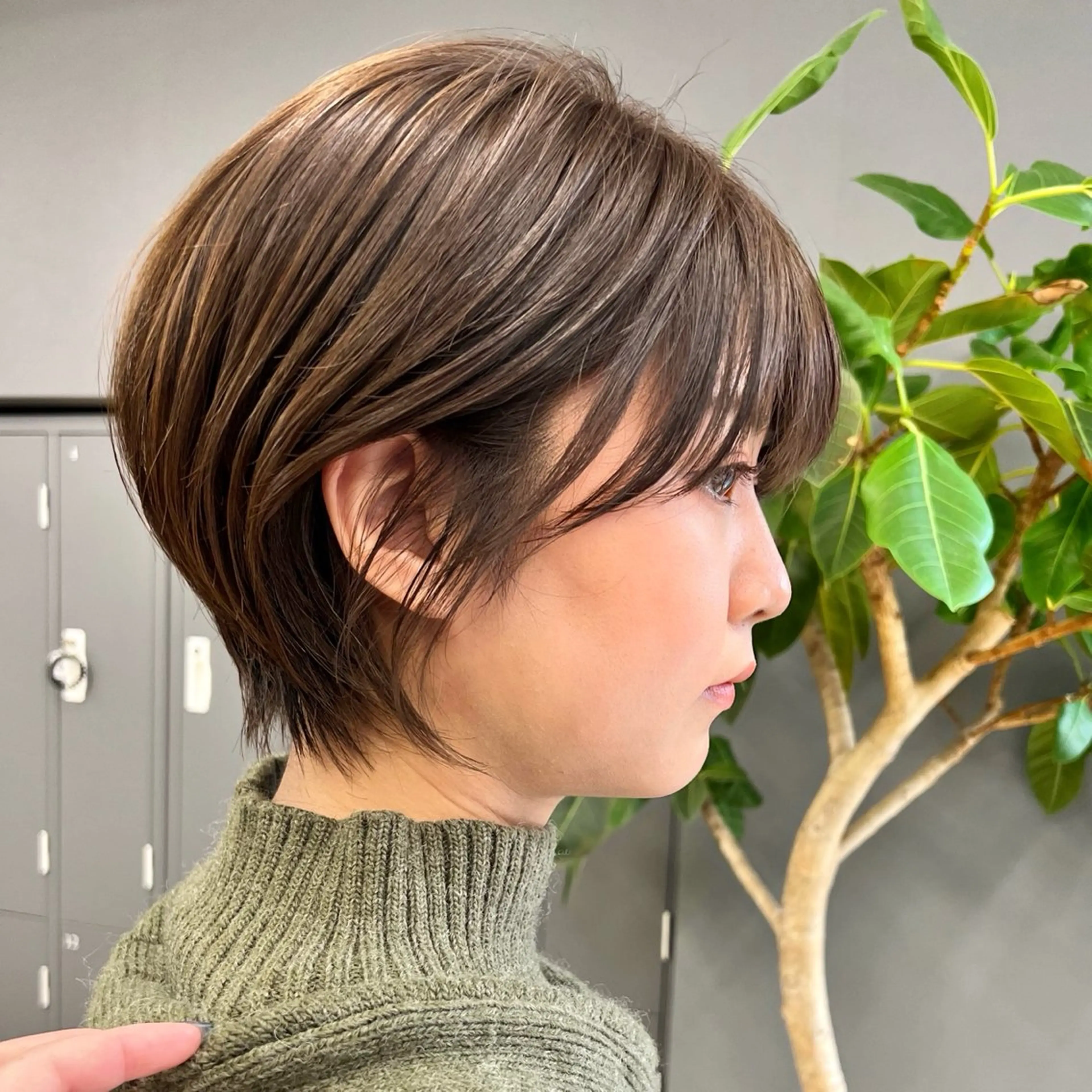 ショート 亀井 詩奈のヘアスタイル