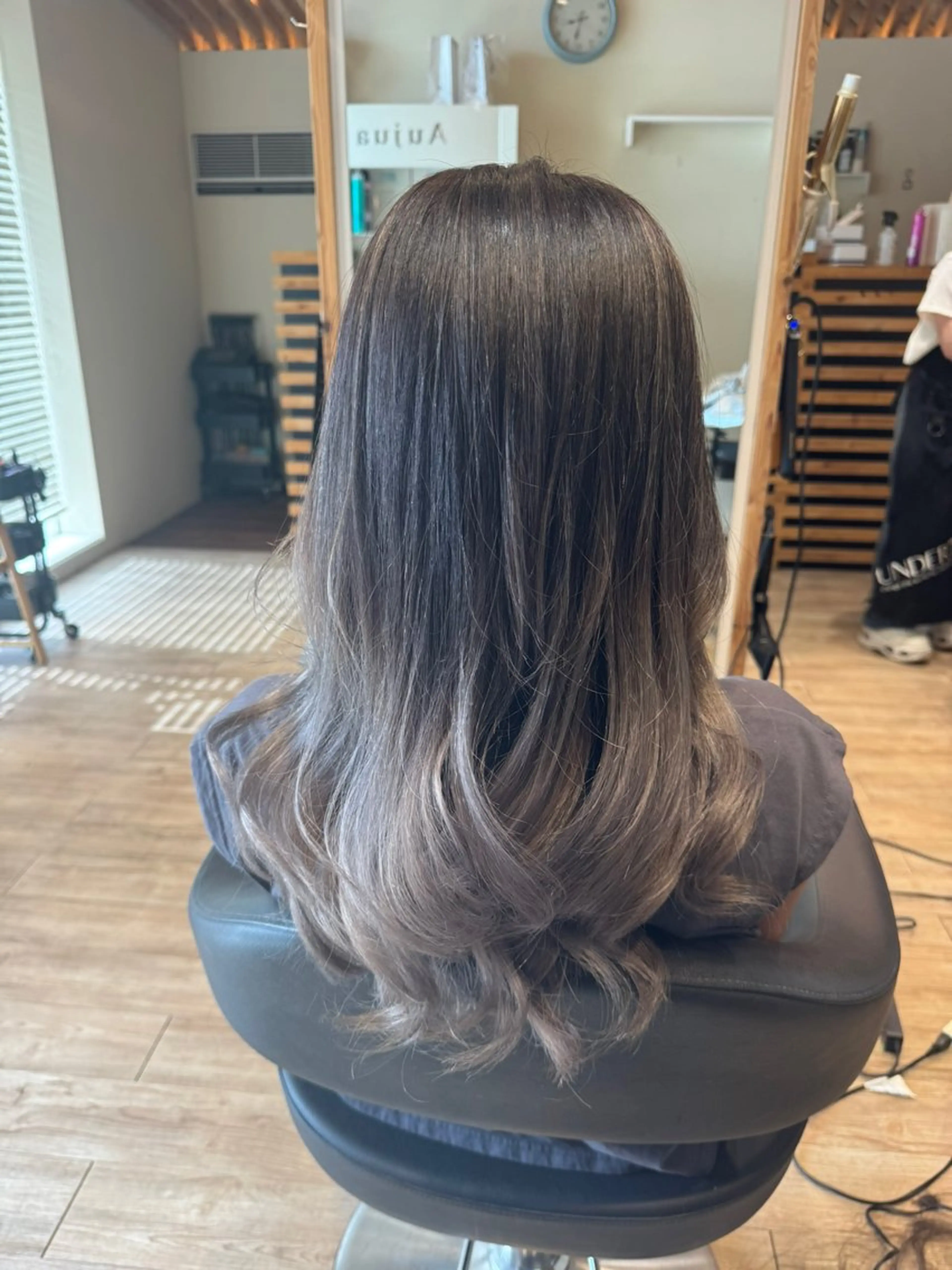 ロング カラー ヘアカラー 関口 友行のヘアスタイル